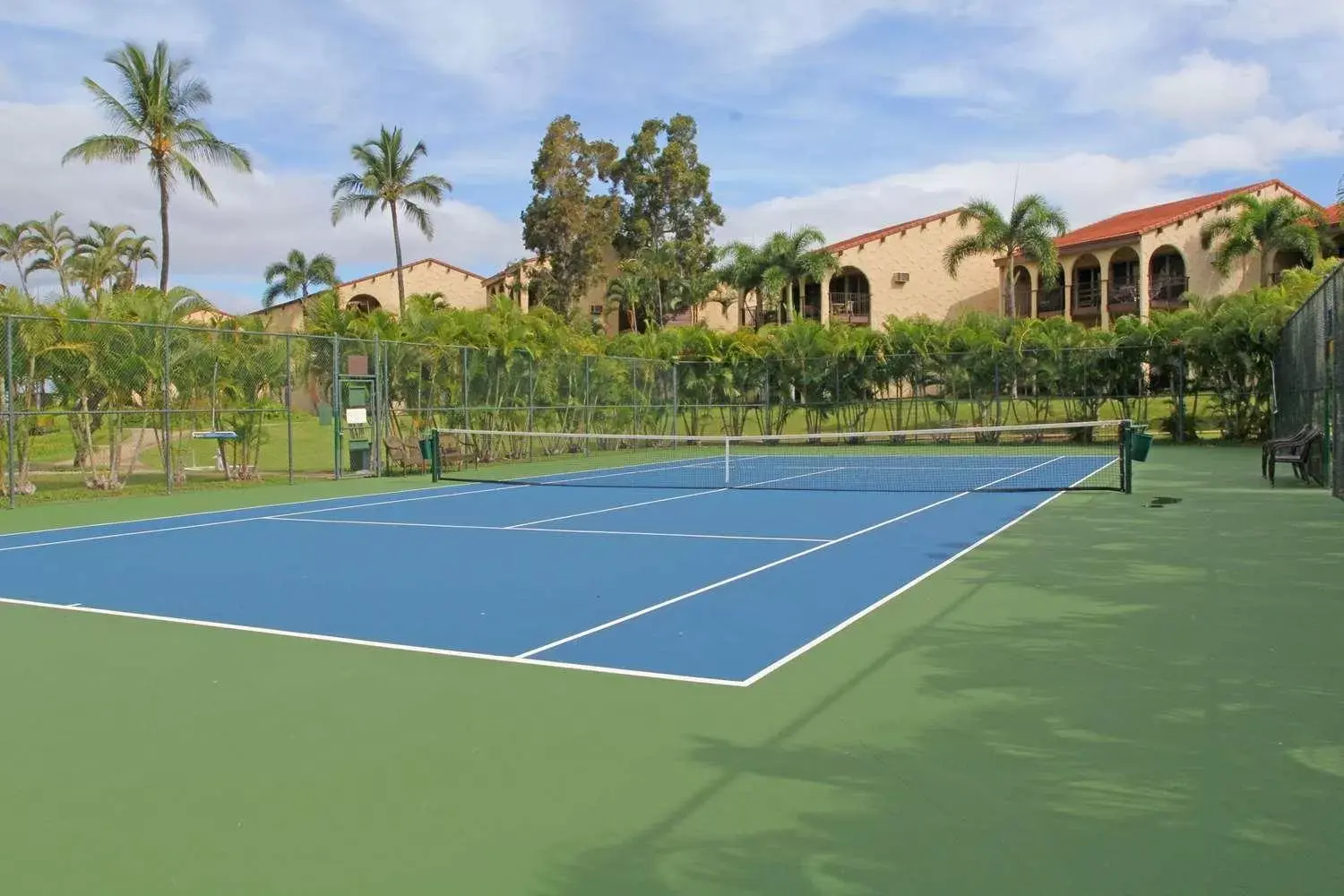 Day, Tennis/Squash in Aston Maui Hill