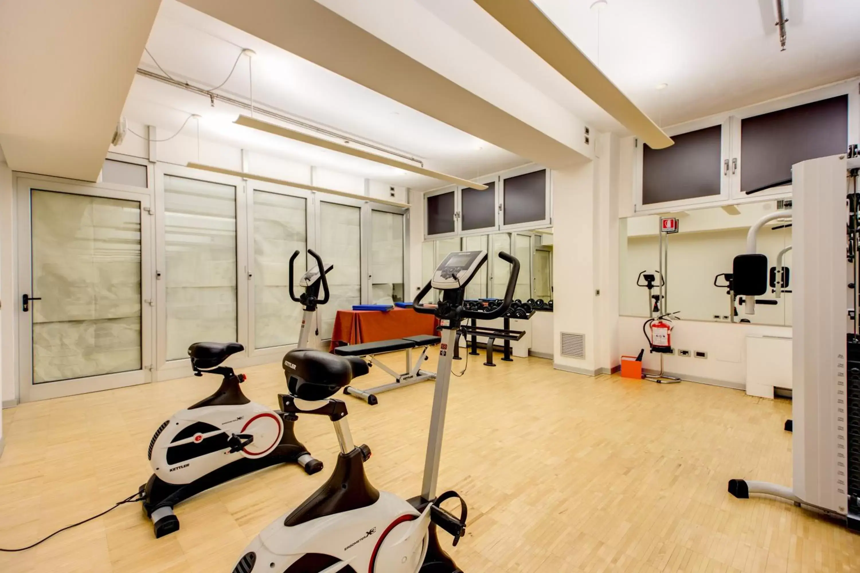 Fitness centre/facilities in Hotel Galileo Fitness centre/facilities in Hotel Galileo