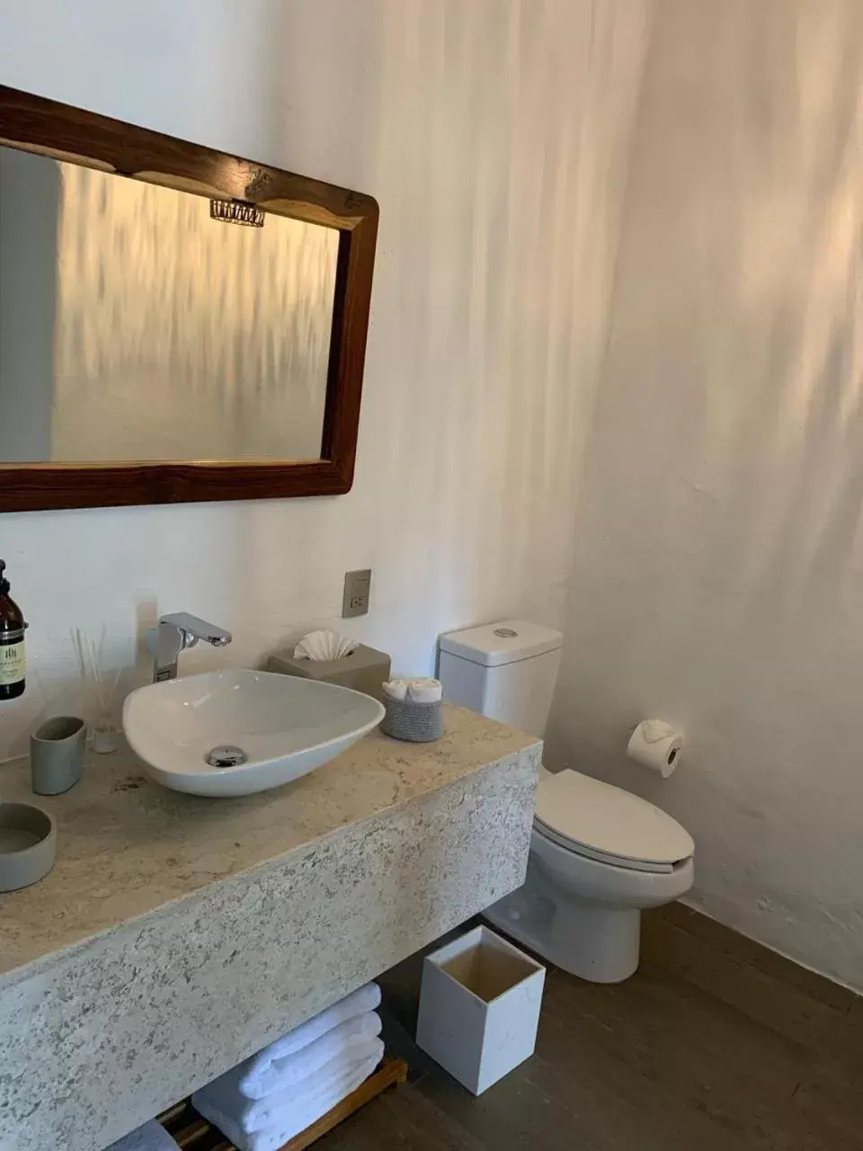 Bathroom in Hostal de la Luz - Spa Holistic Resort