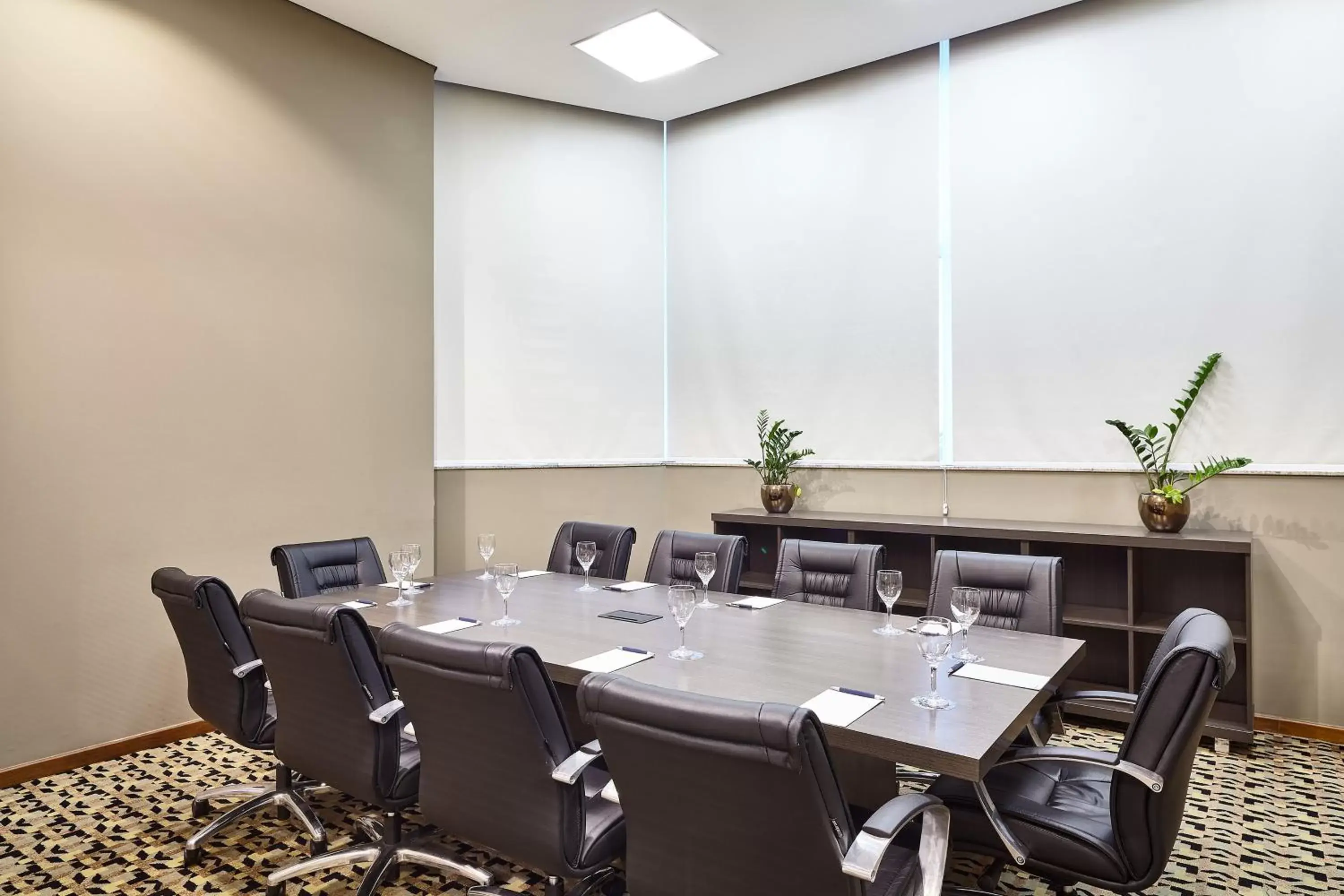 Meeting/conference room in Sheraton Vitoria