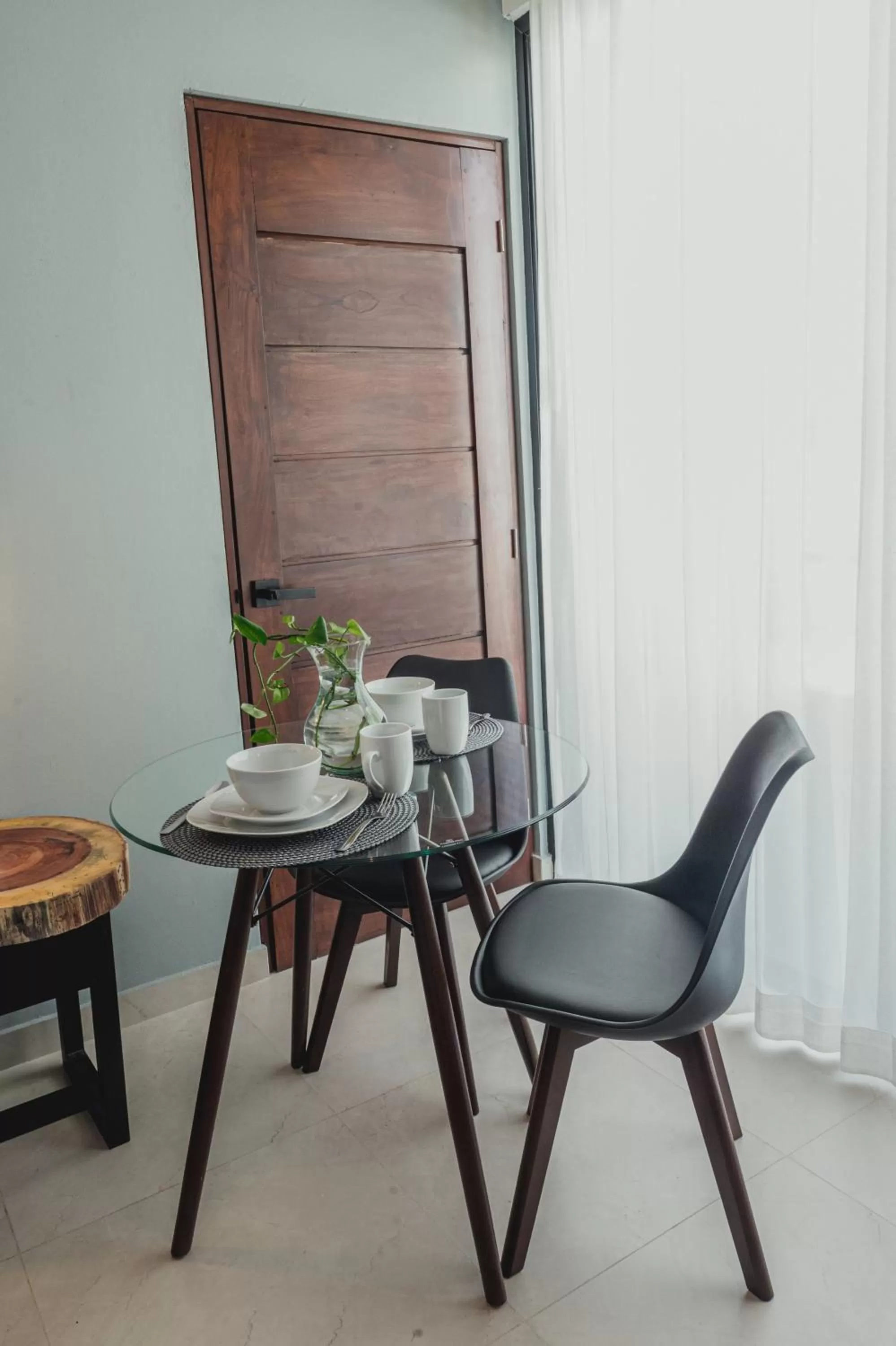 Dining area in Ah Xok Suites