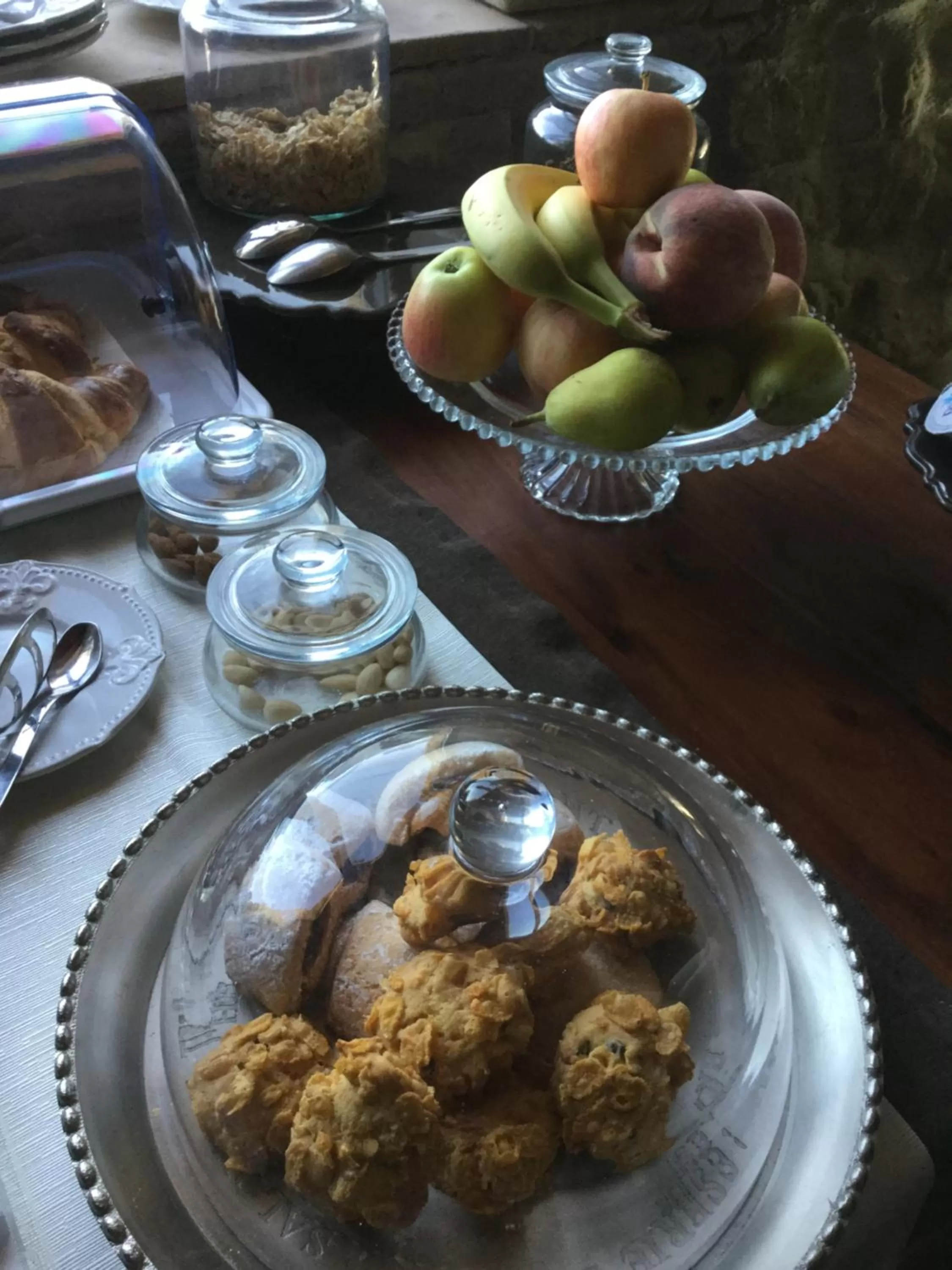 Buffet breakfast in La Portella