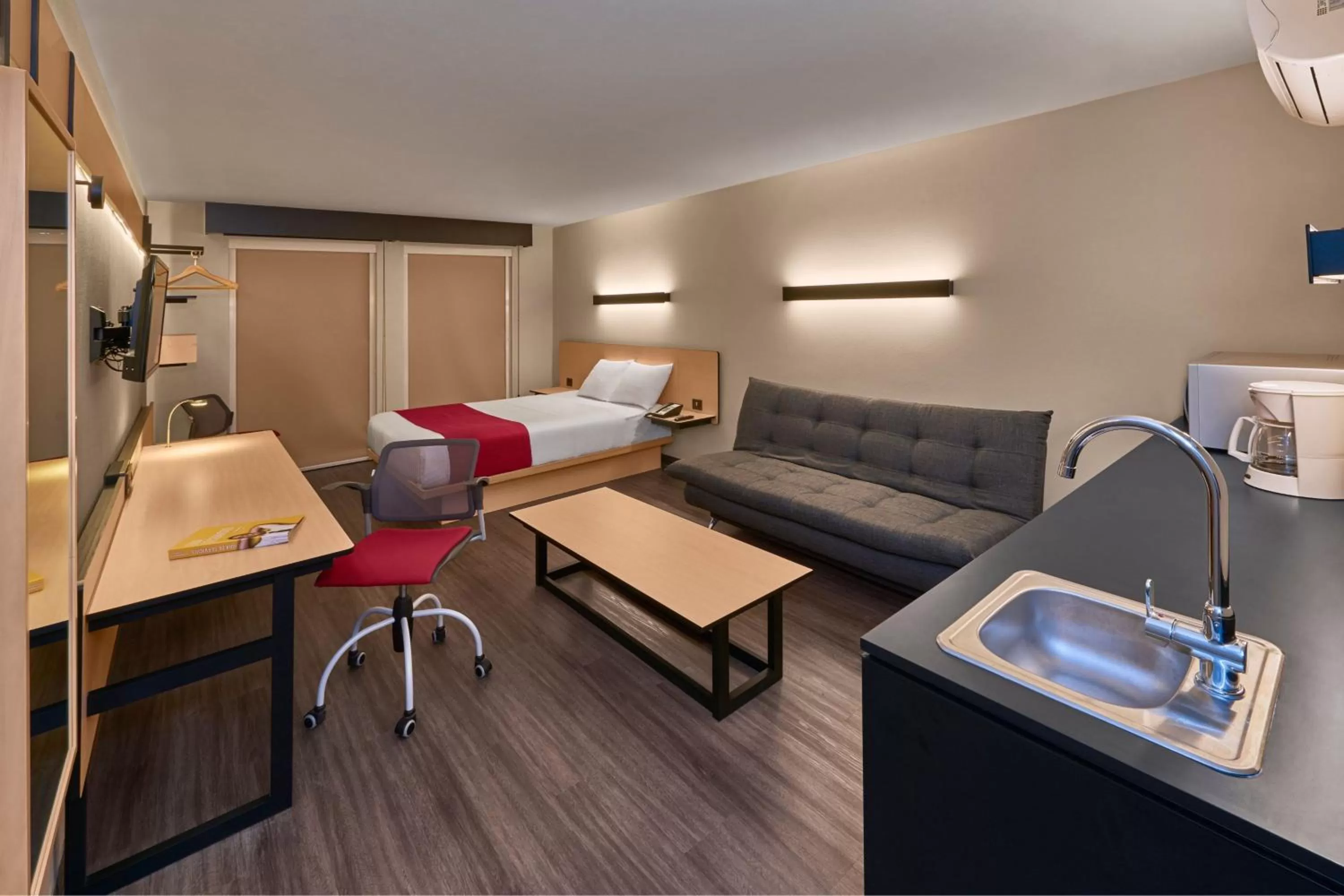 Photo of the whole room in City Express by Marriott Rosarito