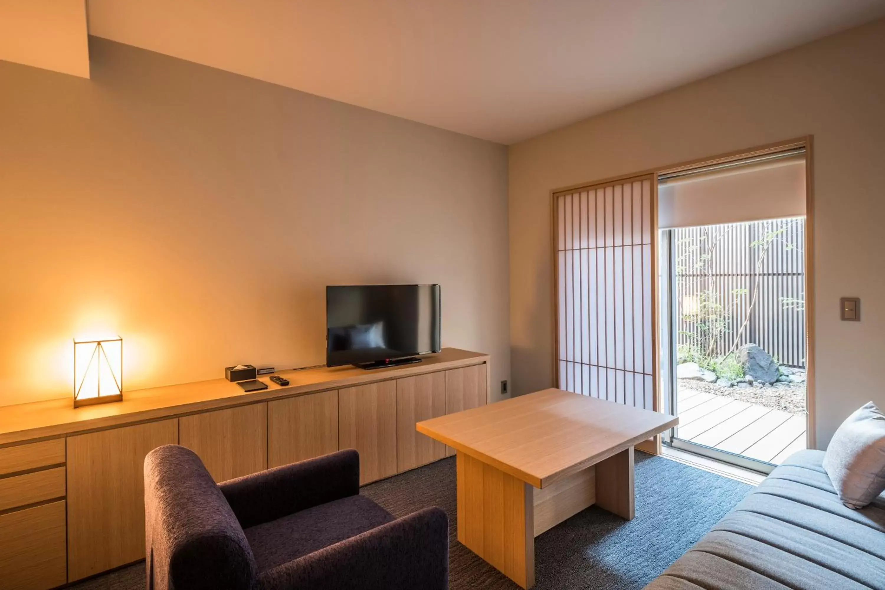 Twin One Bedroom Suite with Kitchenette and Garden view - Ground Floor in Tomoya Residence Hotel Kyoto