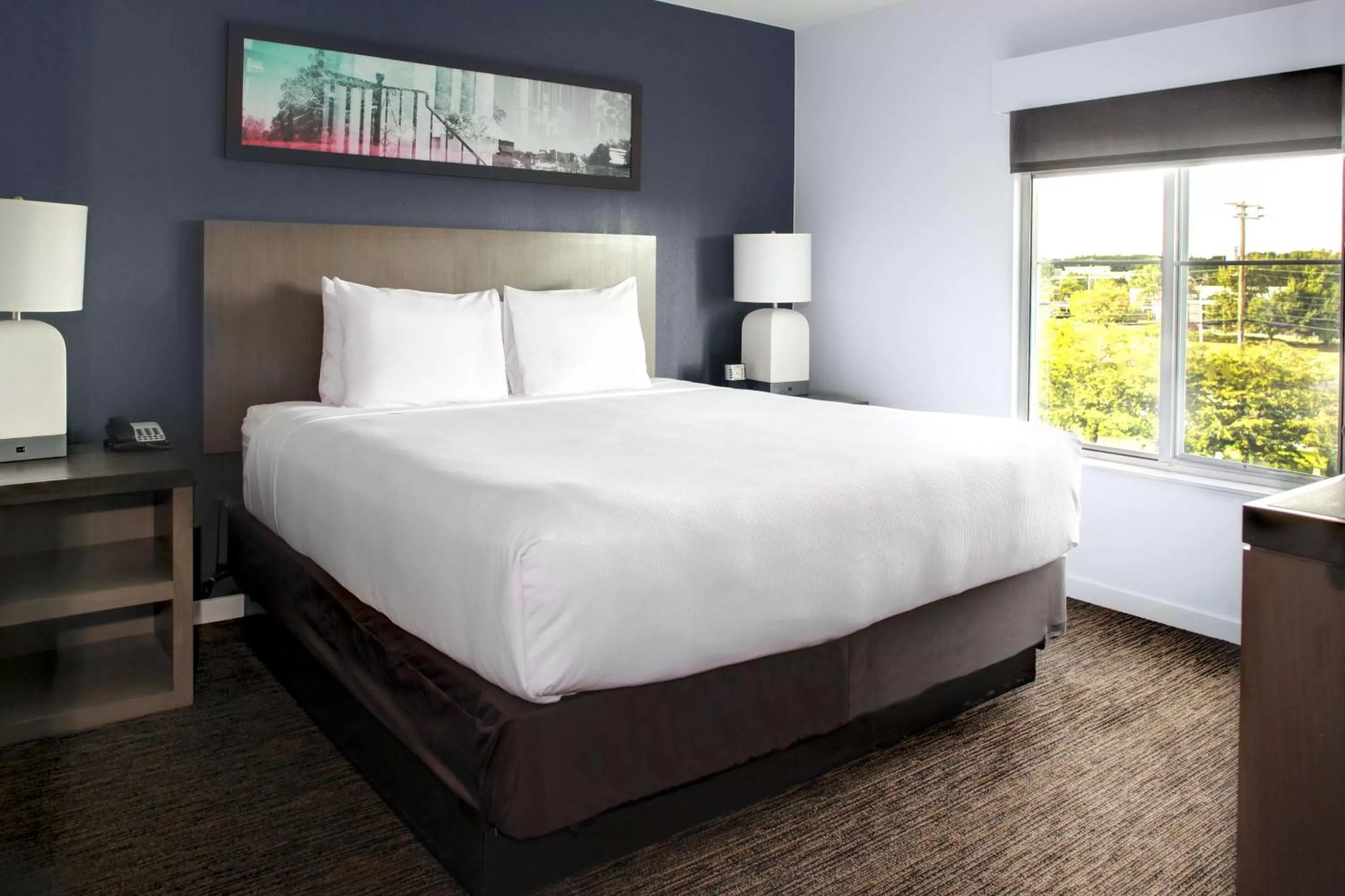 Photo of the whole room, Bed in Hyatt House Parsippany Whippany