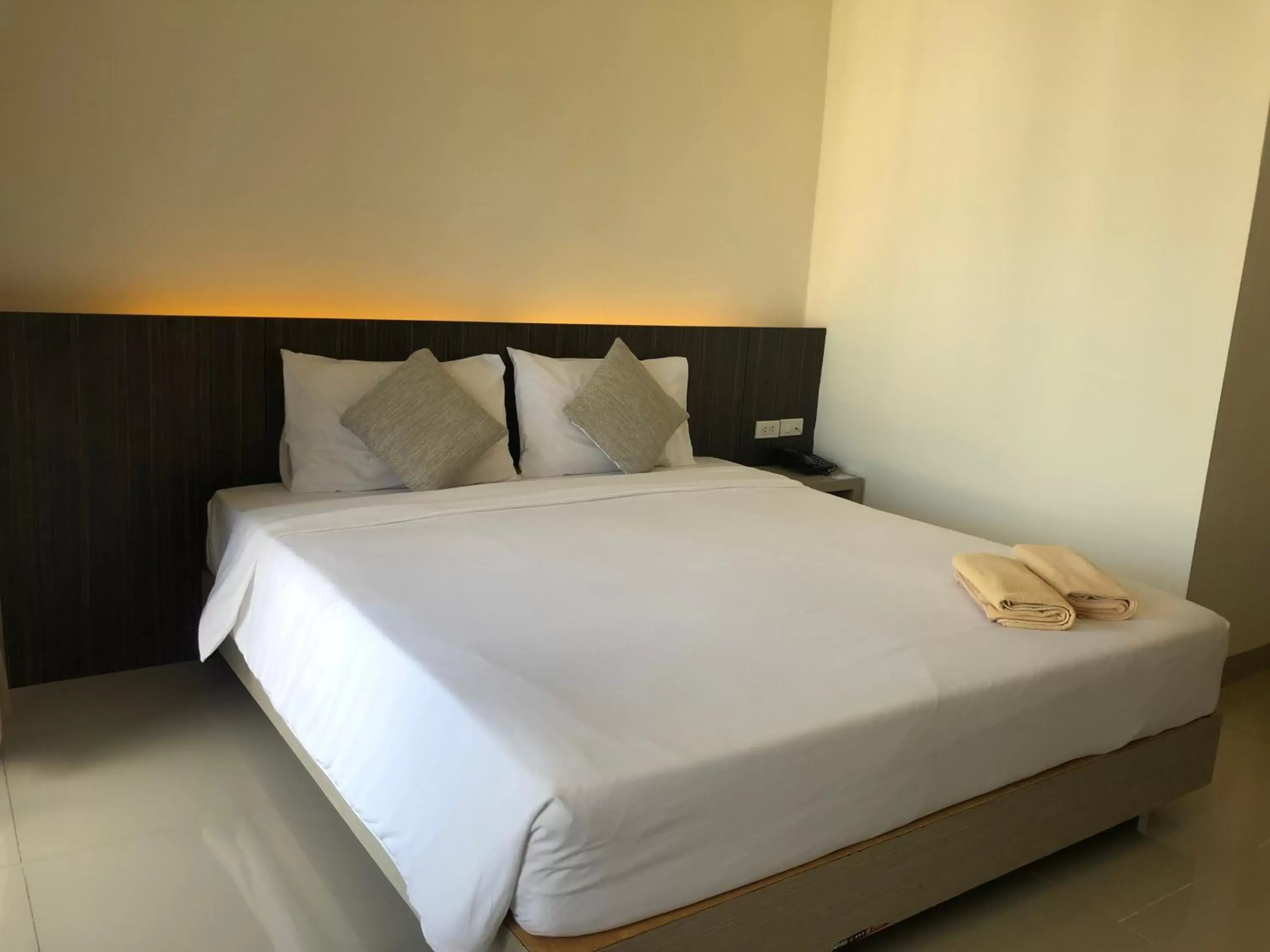 Bed in Leenova Hotel