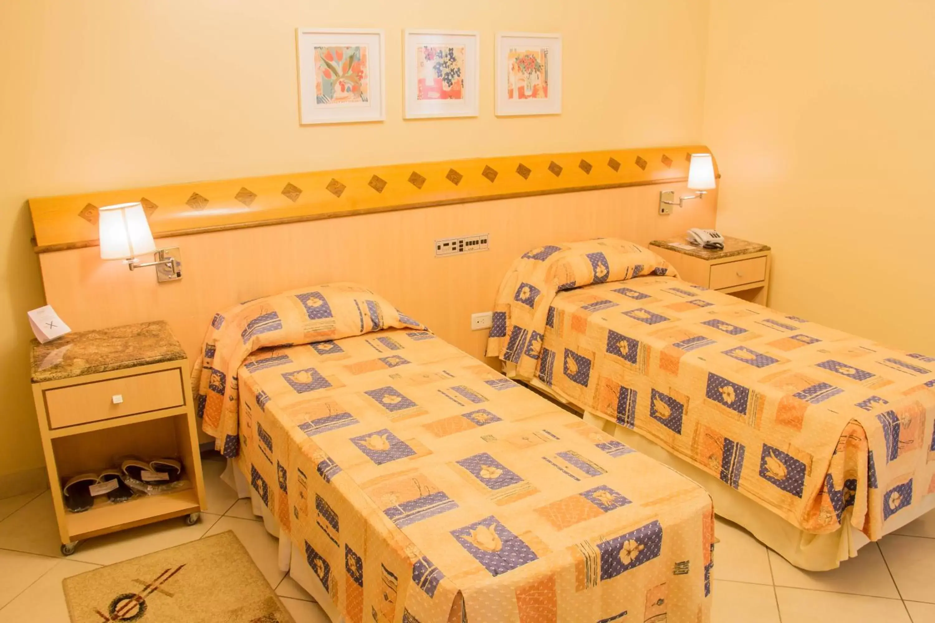 Twin Room - single occupancy in L'Opera Hotel Twin Room - single occupancy in L'Opera Hotel