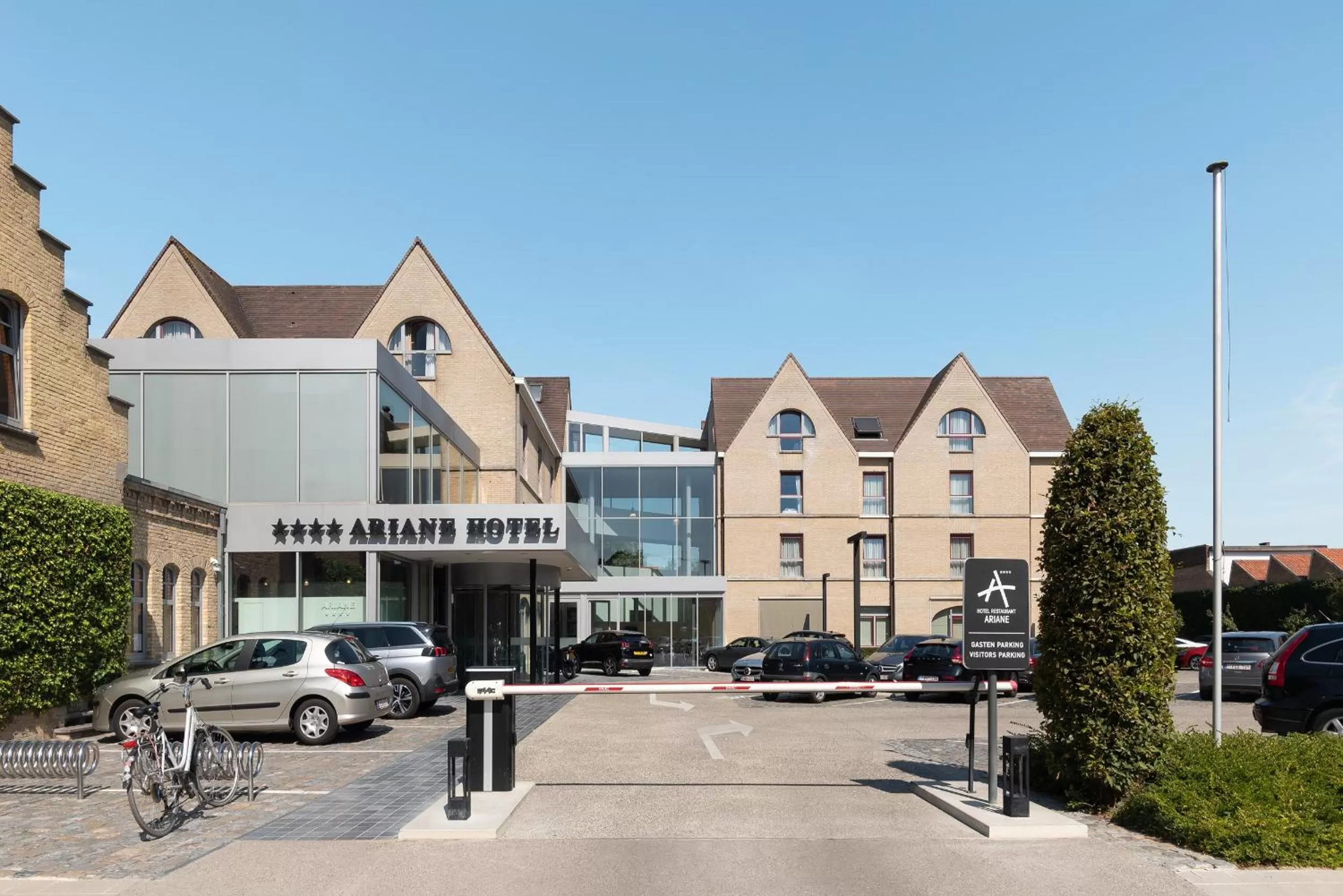 Property building in Ariane Hotel