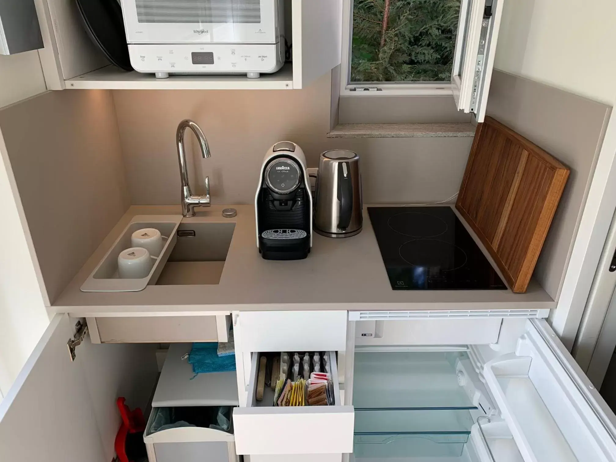 Kitchen or kitchenette, Kitchen/Kitchenette in CASABELLA-LAGO MAGGIORE