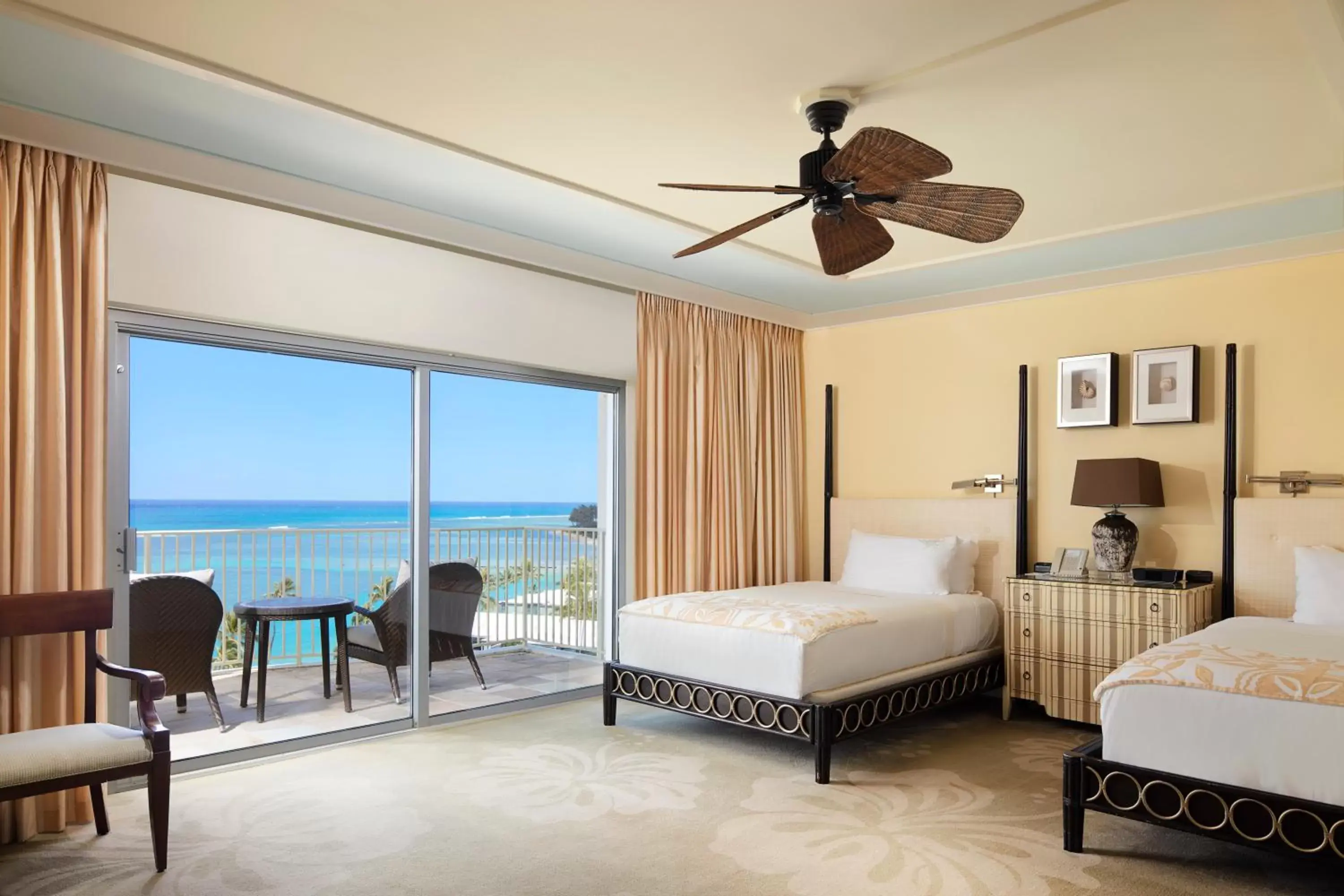 Bedroom in The Kahala Hotel and Resort