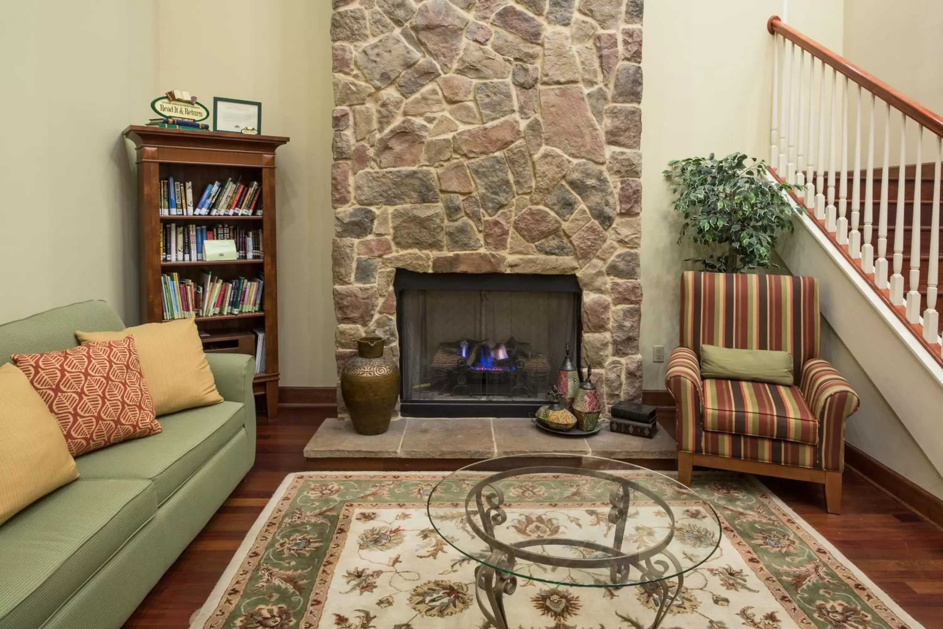 Lobby or reception in Country Inn & Suites by Radisson, Crestview, FL Lobby or reception in Country Inn & Suites by Radisson, Crestview, FL