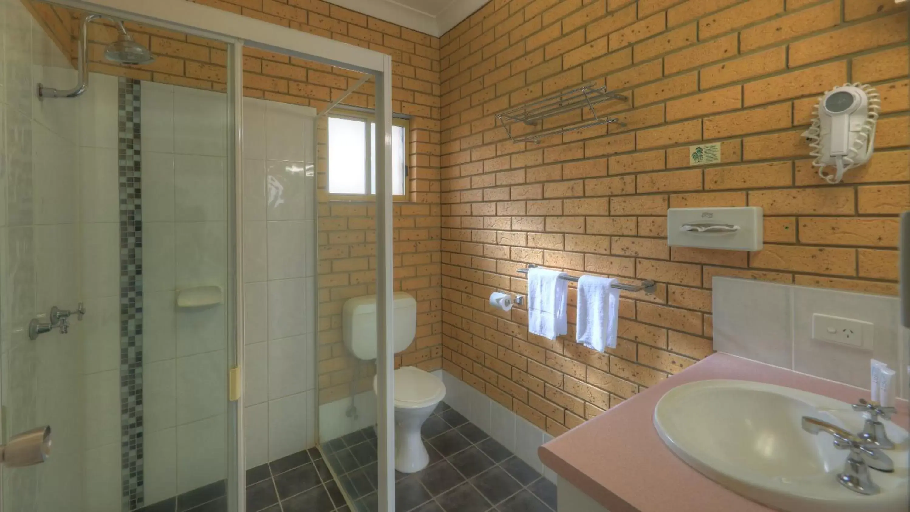 Bathroom in Yamba Motor Inn