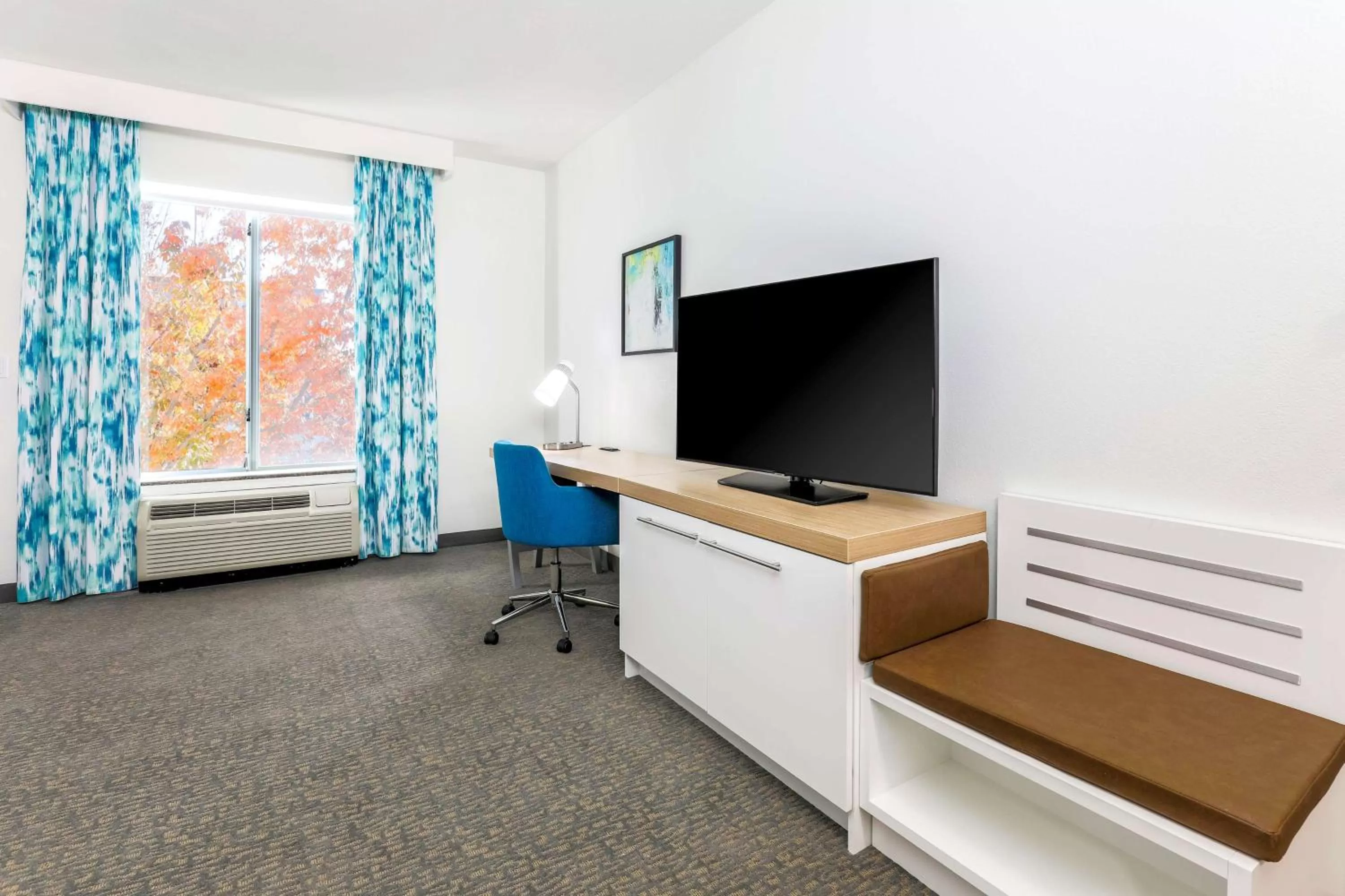 Bedroom in Hilton Garden Inn Tulsa South