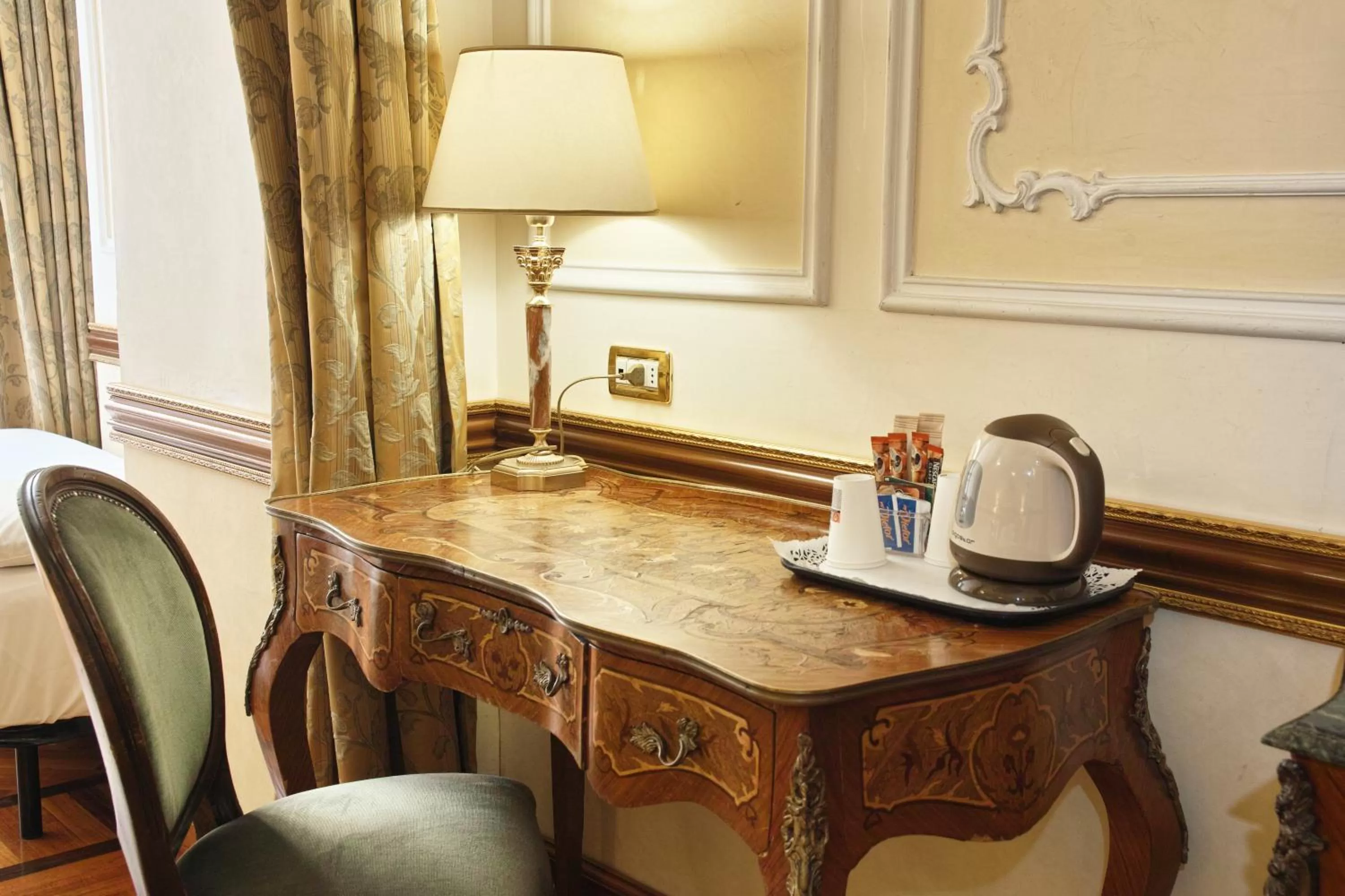 hair dresser in Hotel Hiberia