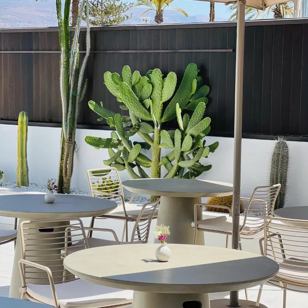 Fahana - Gay Men Only