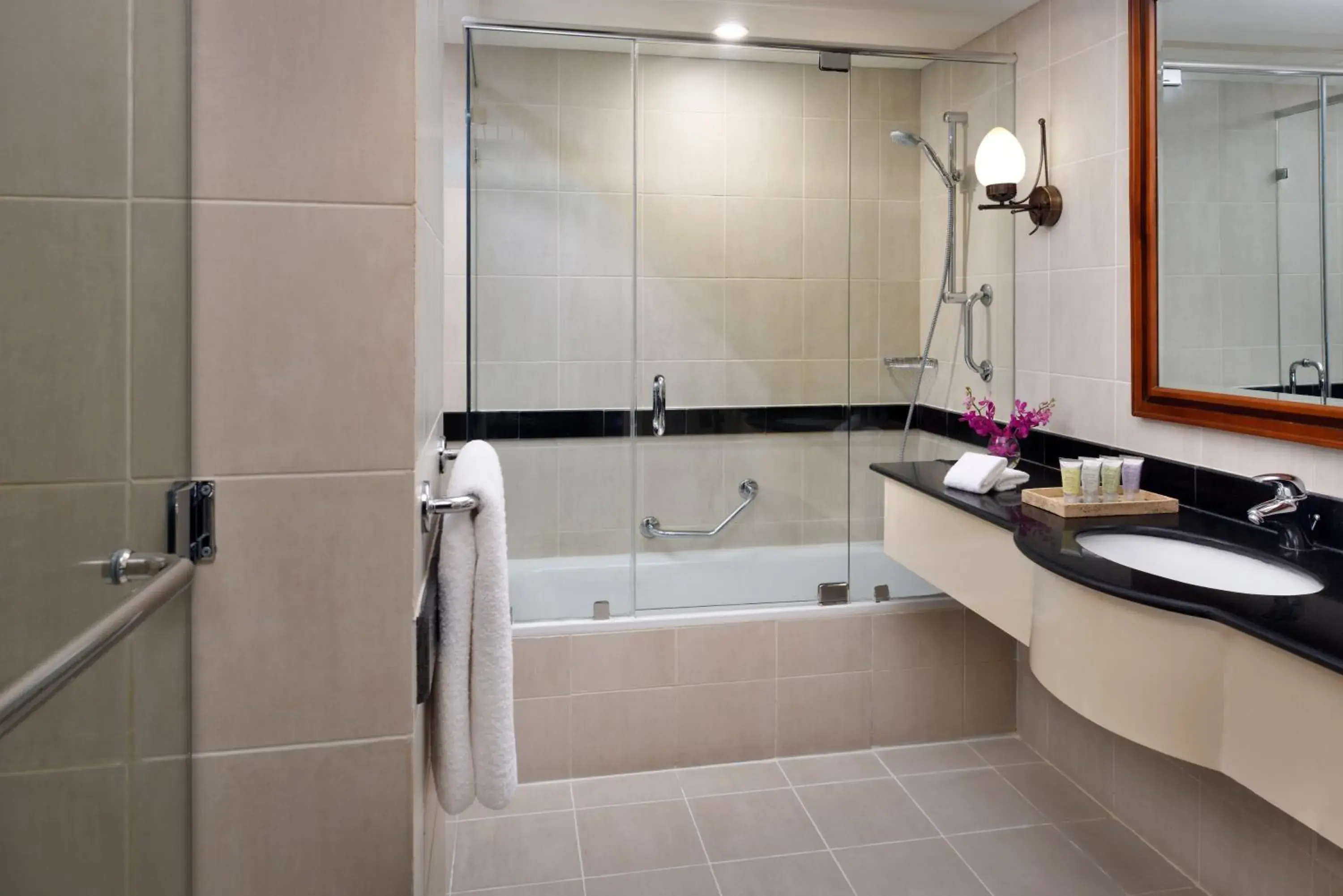 Shower, Bathroom in Movenpick Resort & Residences Aqaba