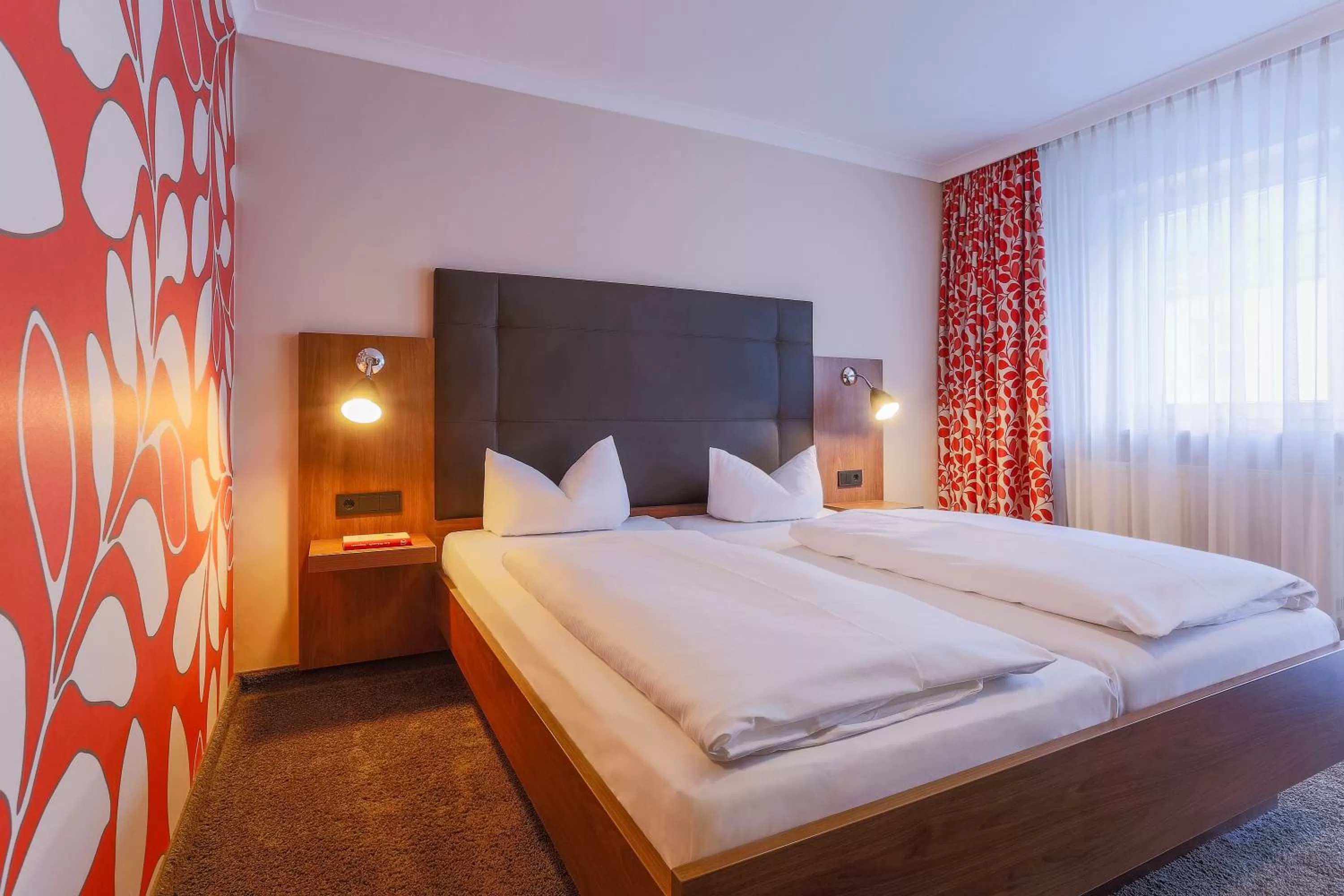 Photo of the whole room, Bed in Hotel - Restaurant Erich Rödiger