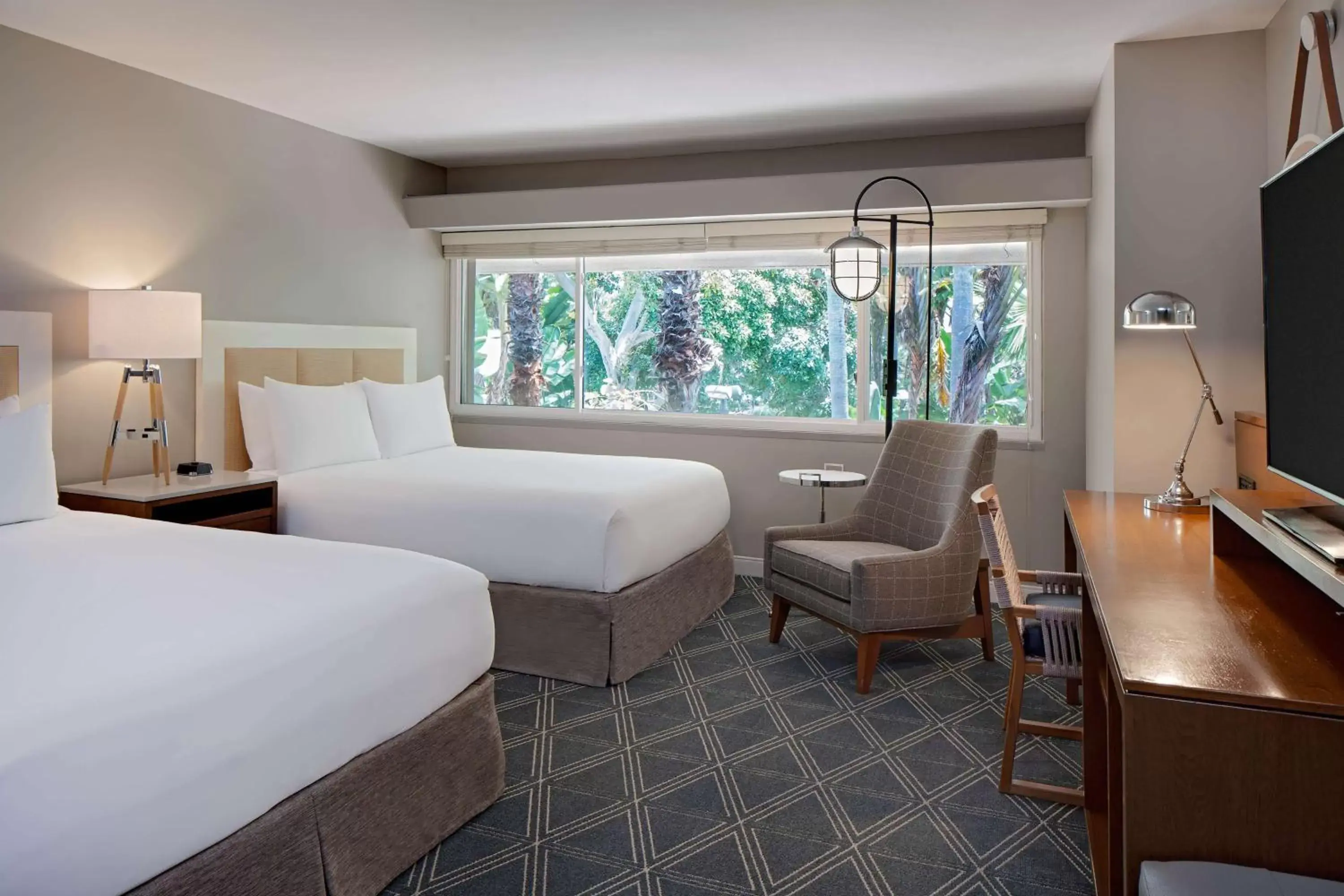 Bedroom in Hyatt Regency Mission Bay Spa and Marina