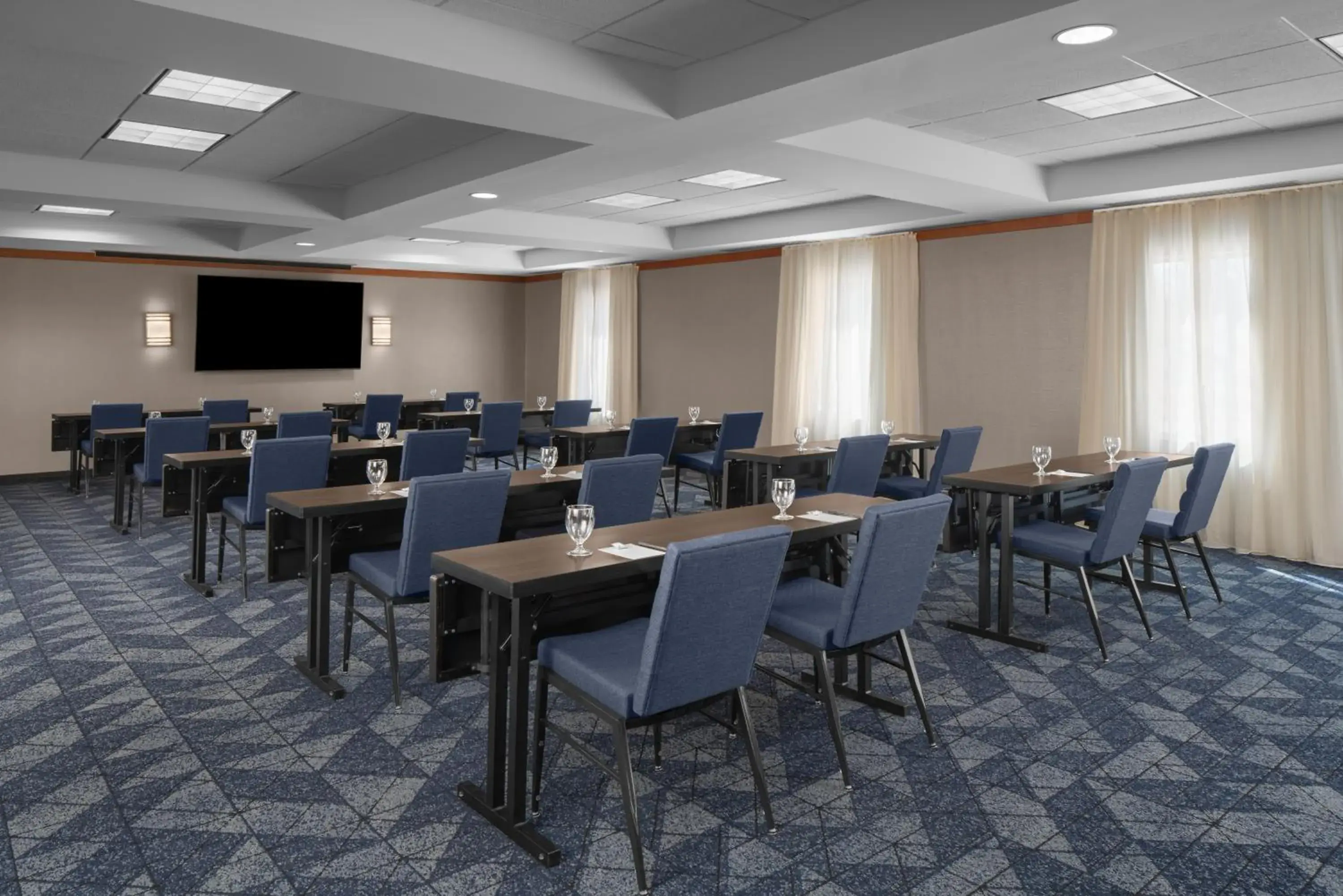 Meeting/conference room in Courtyard by Marriott Phoenix West/Avondale