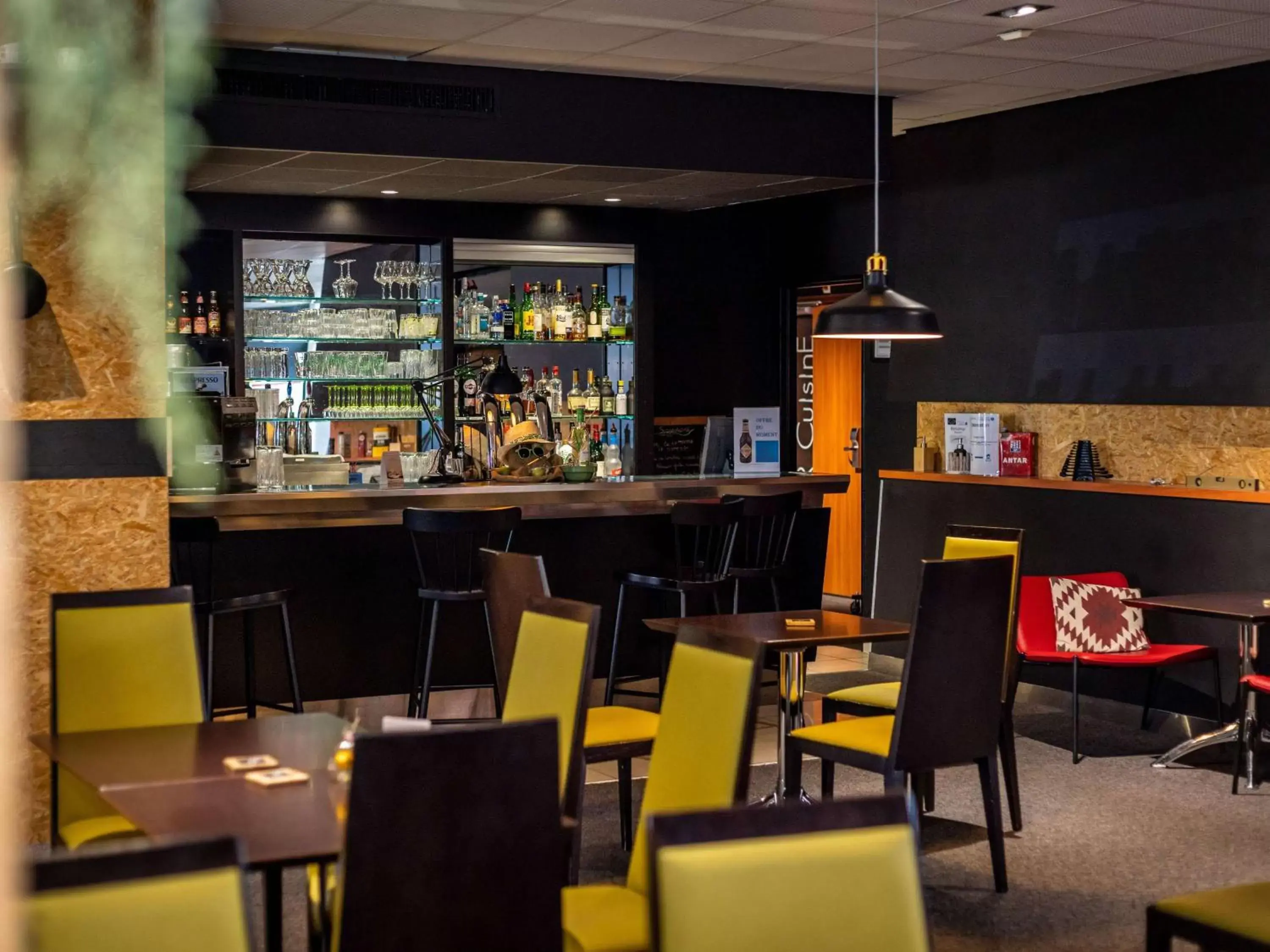 Lounge or bar, Lounge/Bar in Novotel Mulhouse Bâle Fribourg