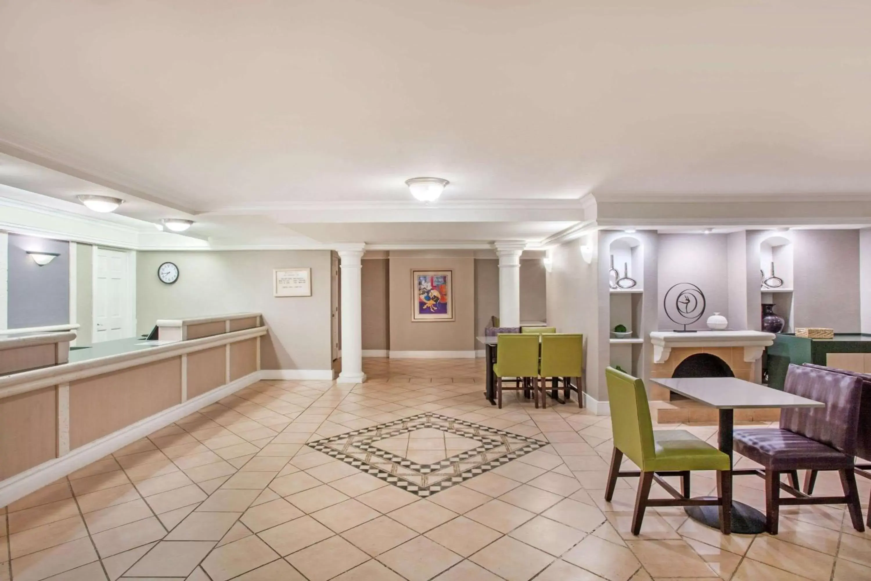 Lobby or reception in La Quinta Inn by Wyndham Fort Myers Central
