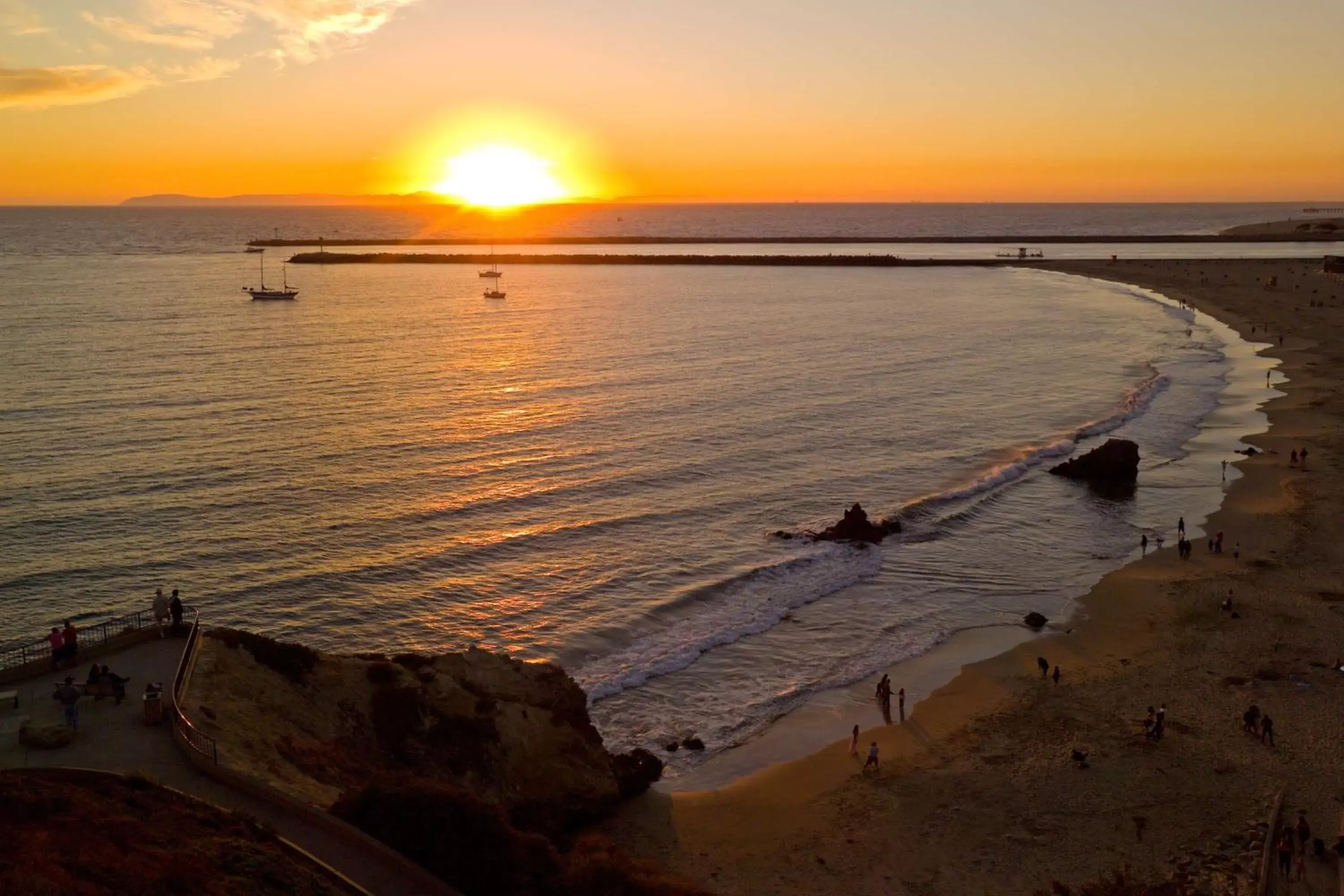 Location, Sunrise/Sunset in Hyatt Regency Newport Beach