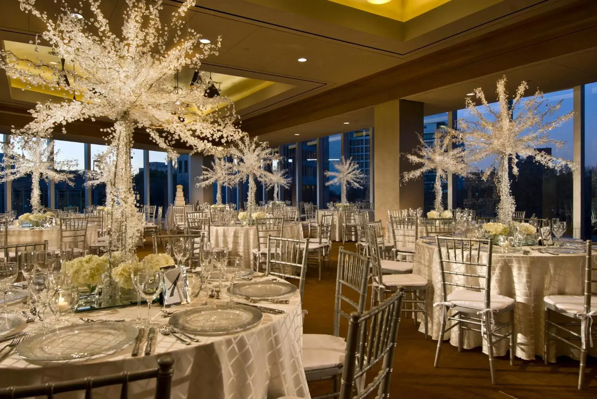Banquet/Function facilities, Restaurant/Places to Eat in Omni Dallas Hotel