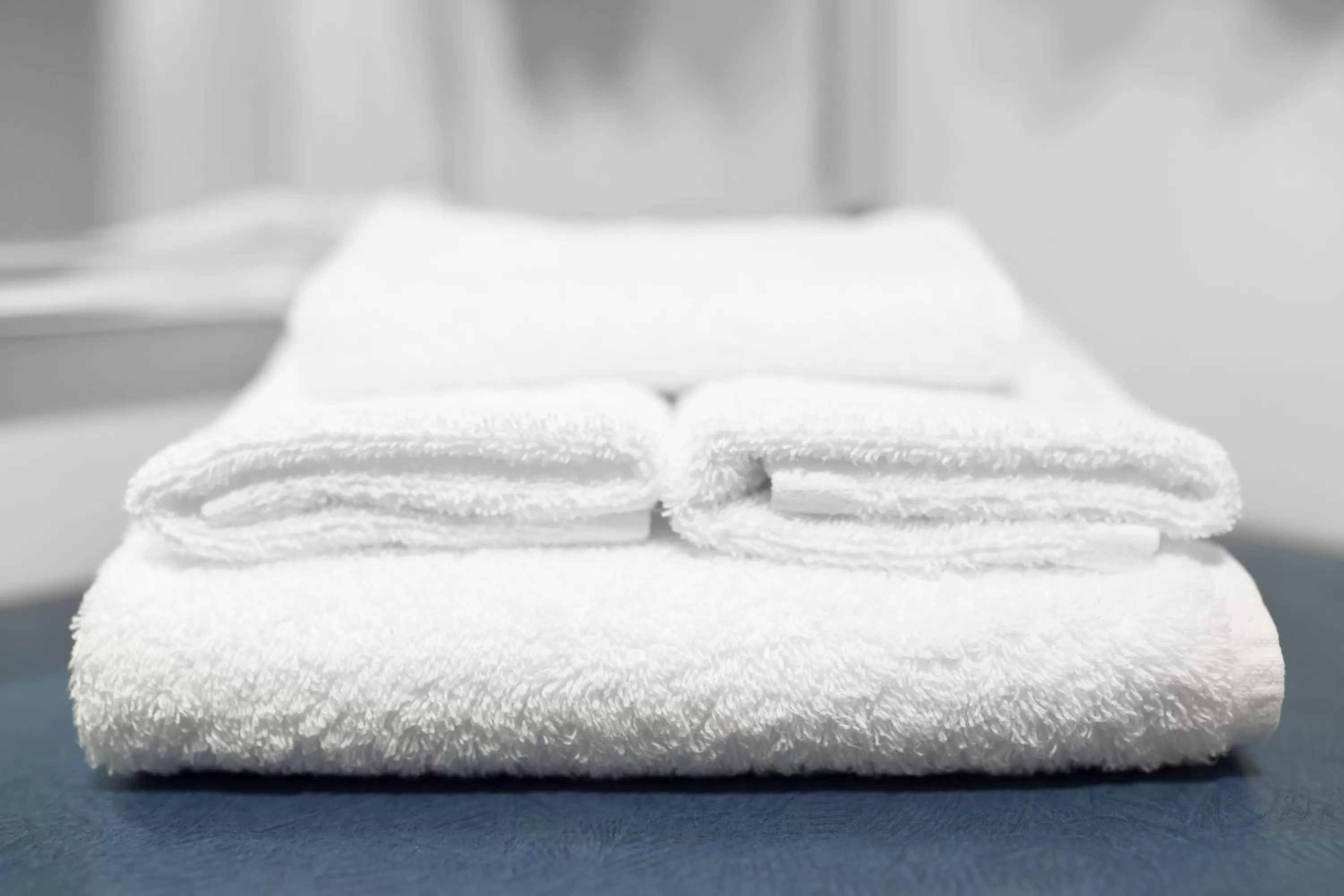 Bathroom, Bed in Bay Hotel Apartments