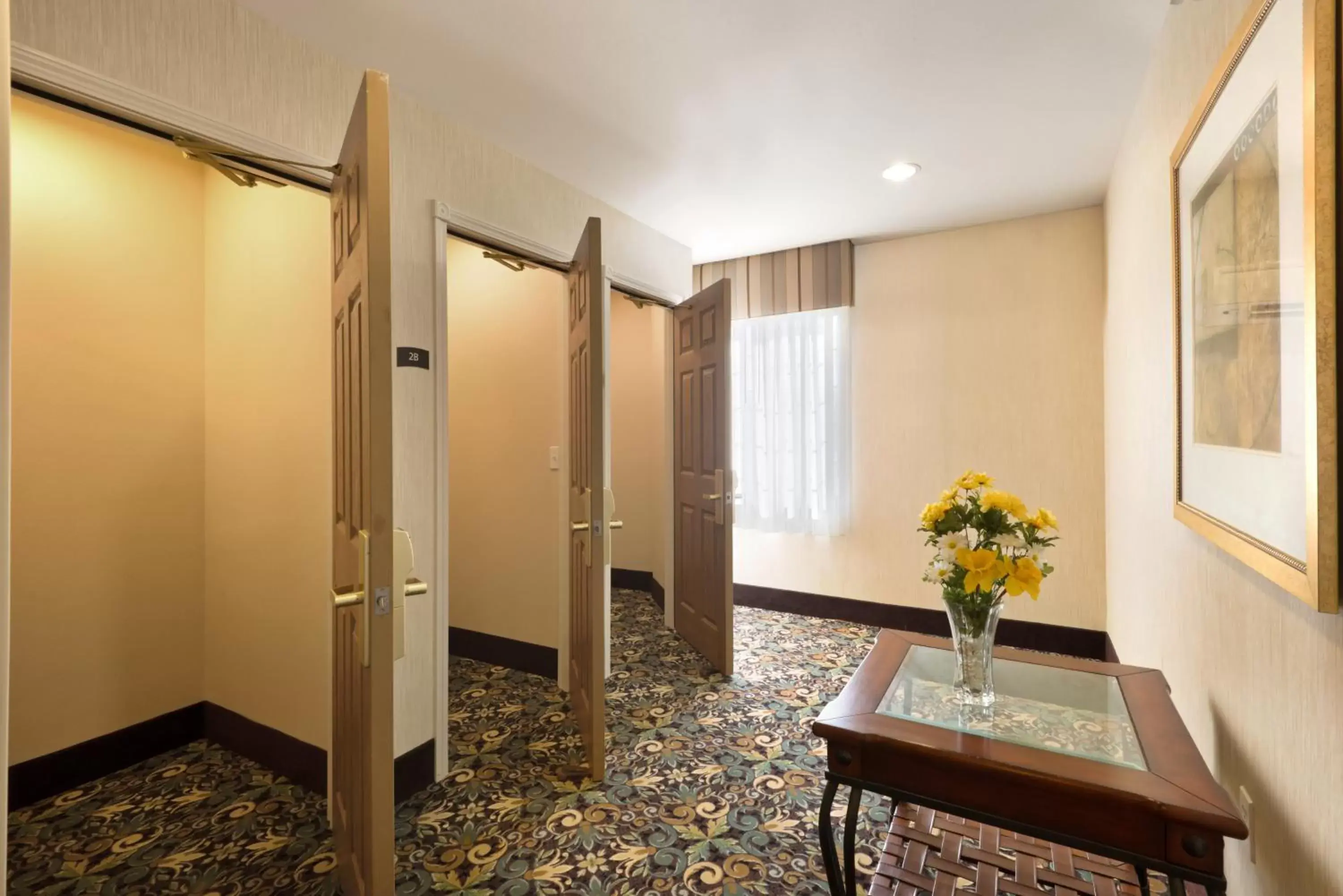 Lobby or reception in Staybridge Suites Tucson Airport, an IHG Hotel