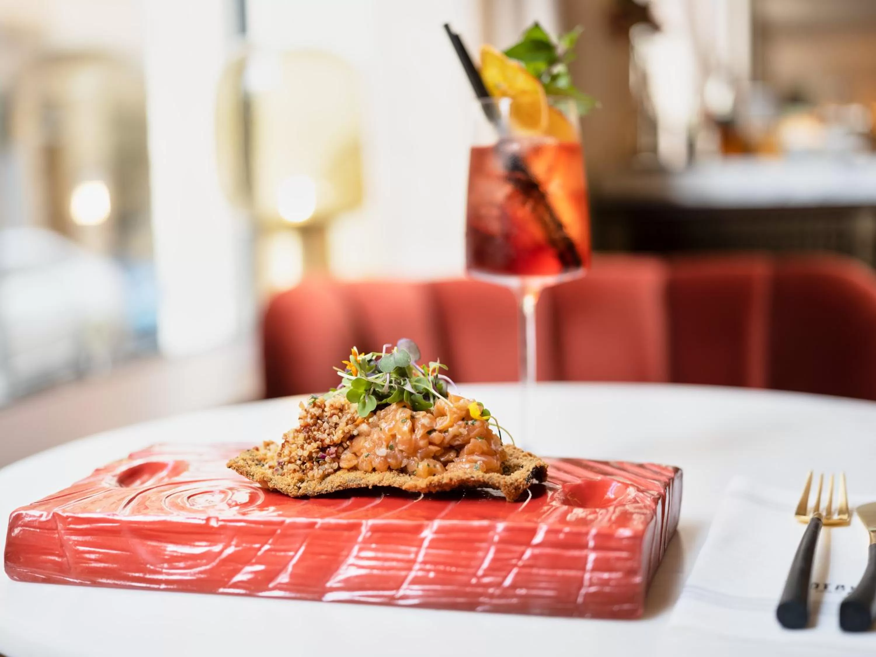 Restaurant/places to eat in Only YOU Hotel Valencia