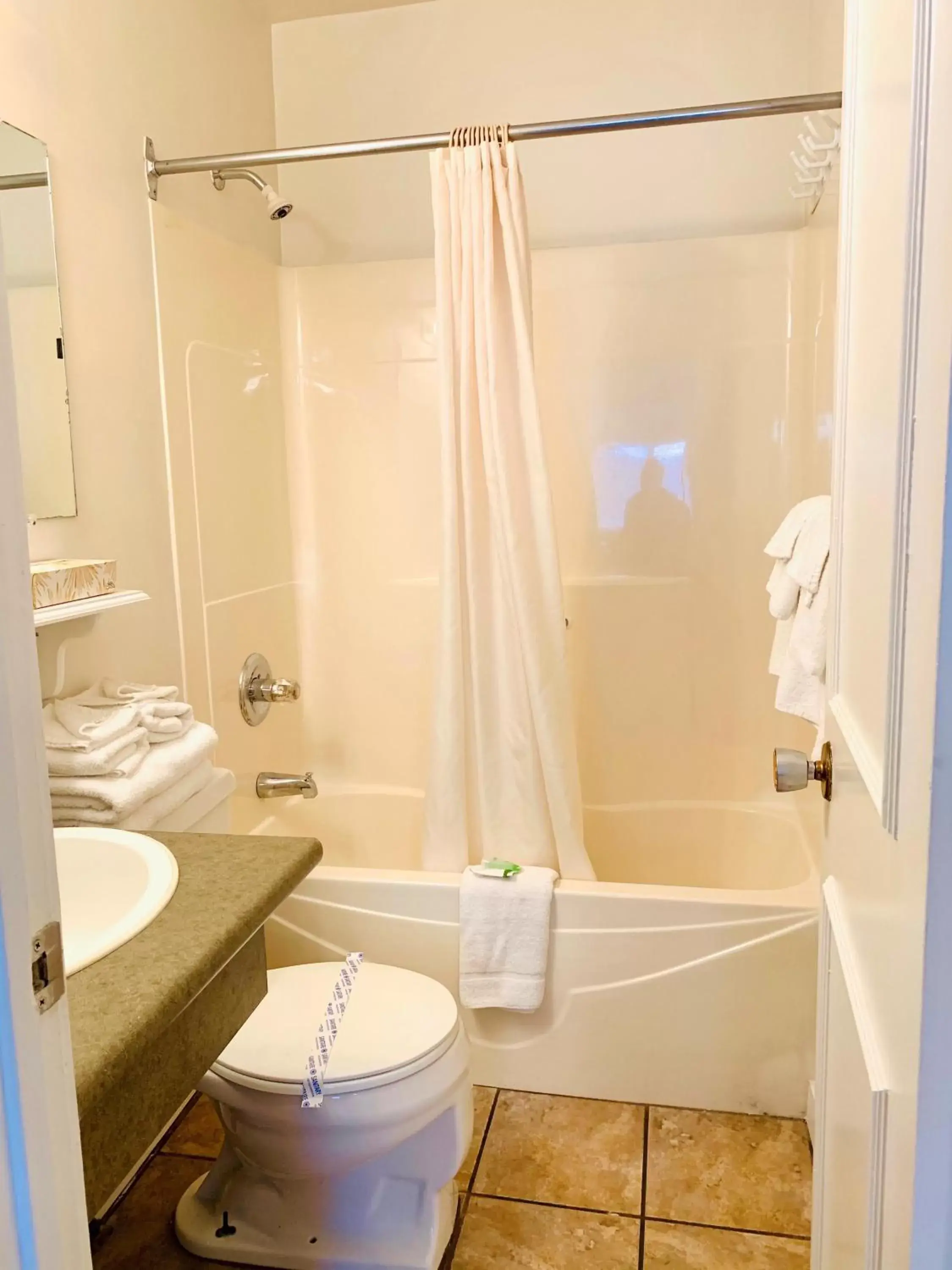 Bathroom in Traveler's Motel Penticton
