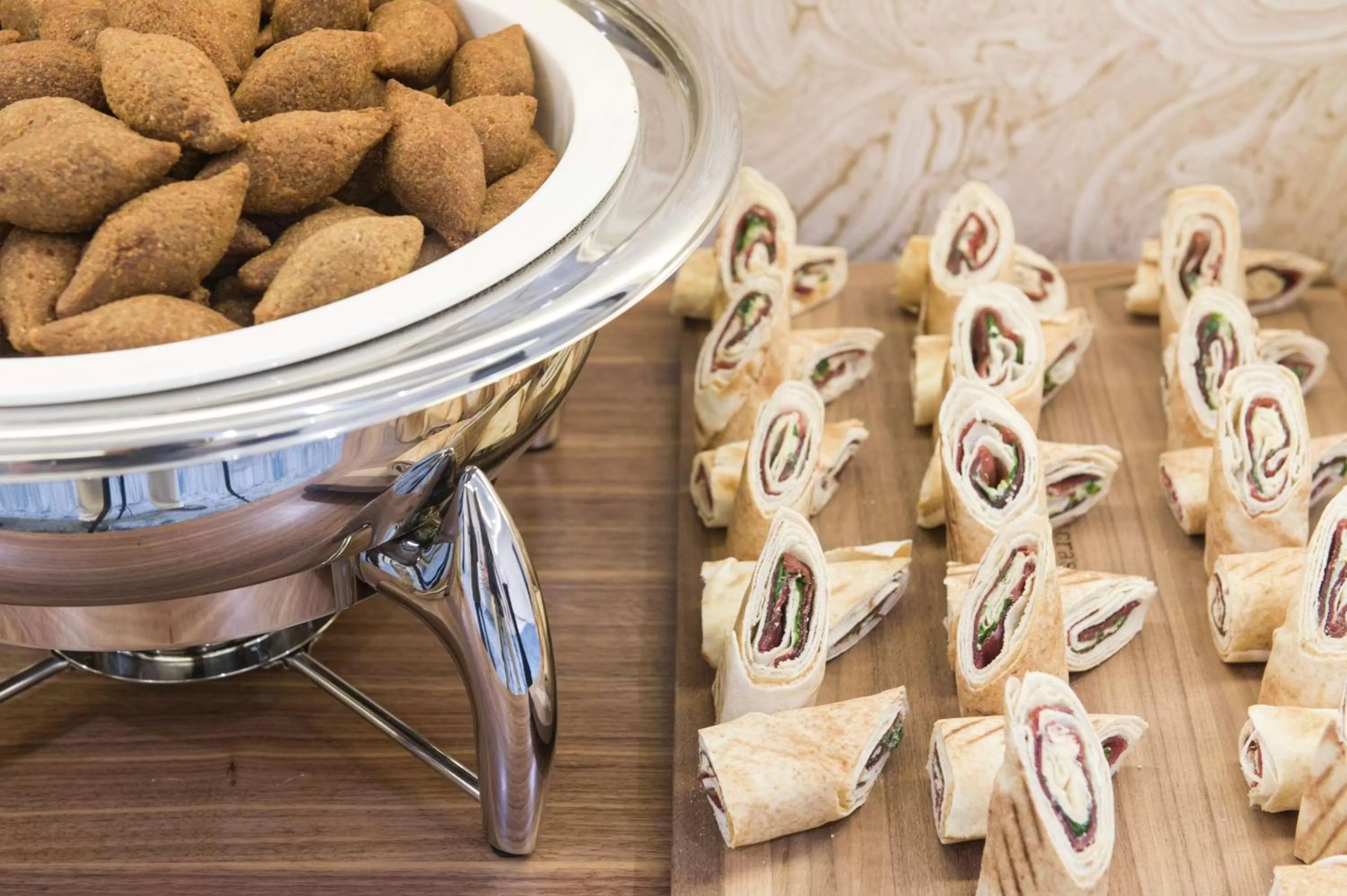 Dining area in Hilton Garden Inn Ras Al Khaimah