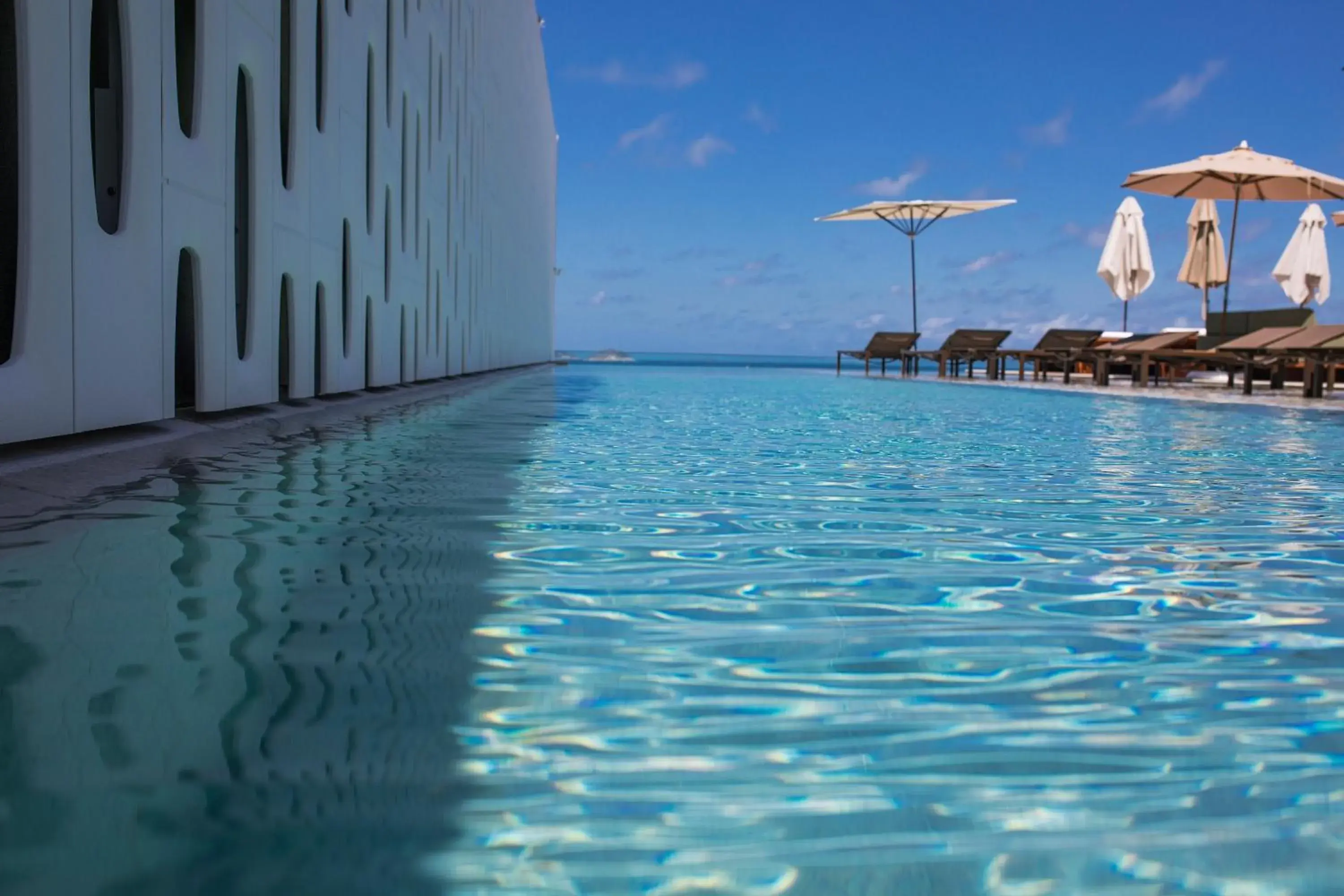 Swimming Pool in Emiliano Hotel Rio de Janeiro