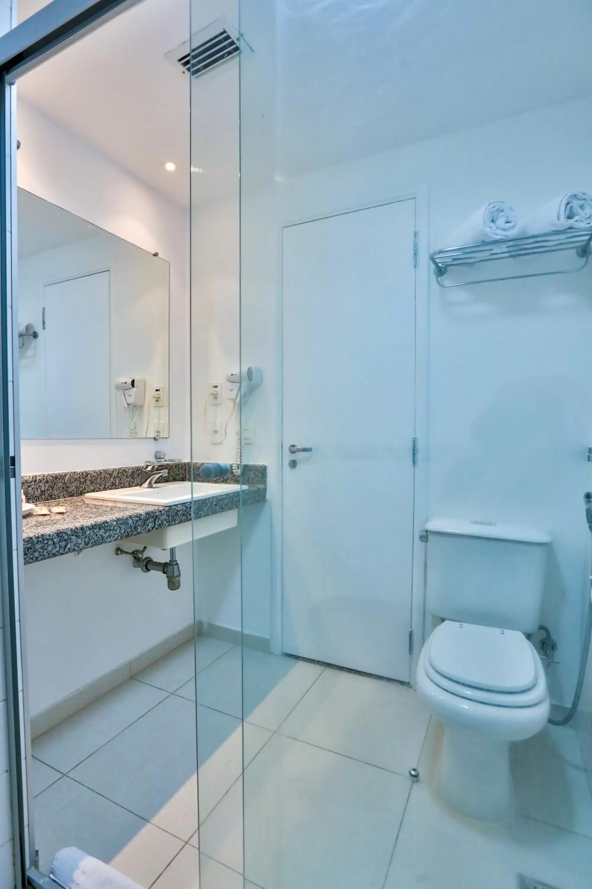 Bathroom in Comfort Nova Paulista