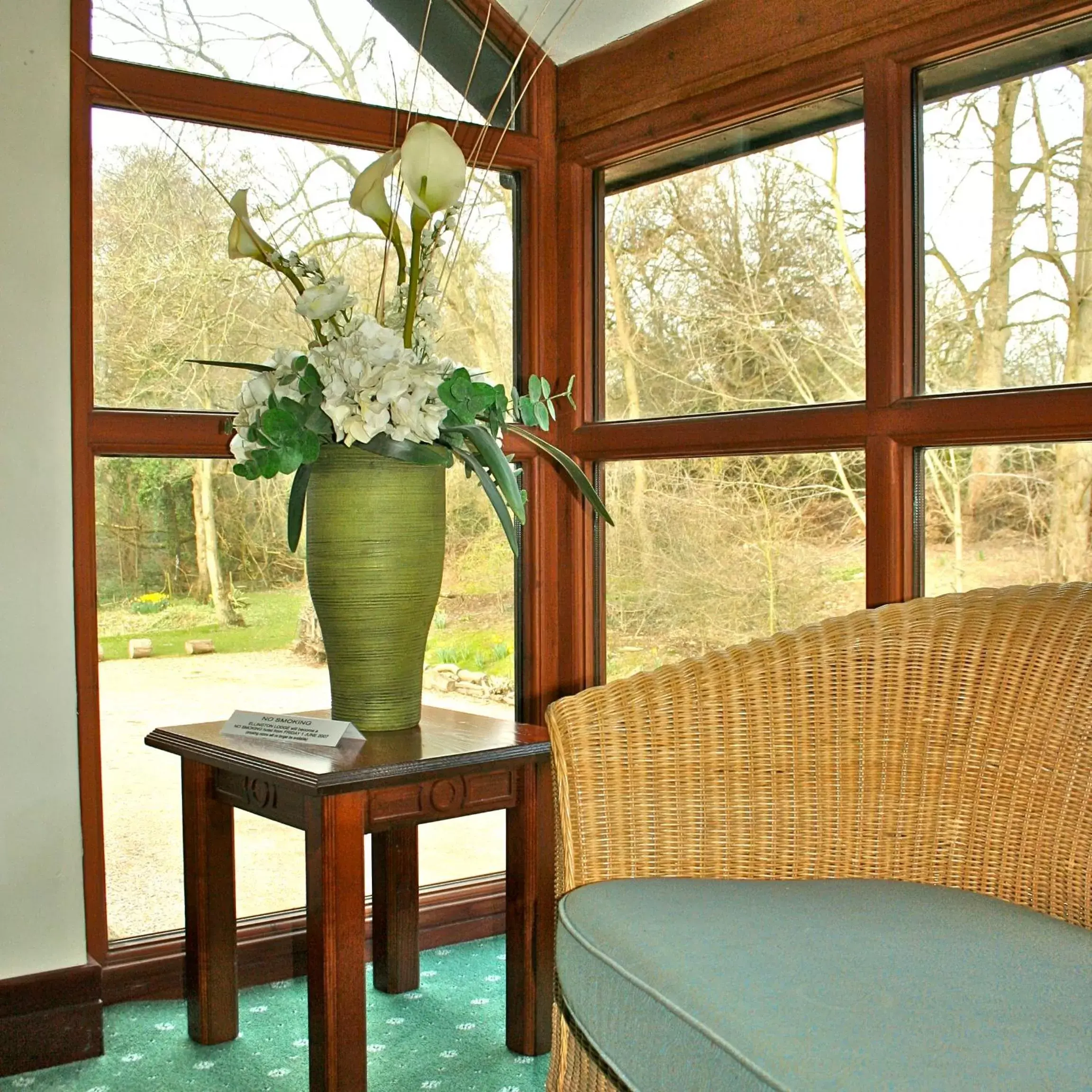 Lounge or bar in Ellington Lodge at The Concorde Lounge or bar in Ellington Lodge at The Concorde