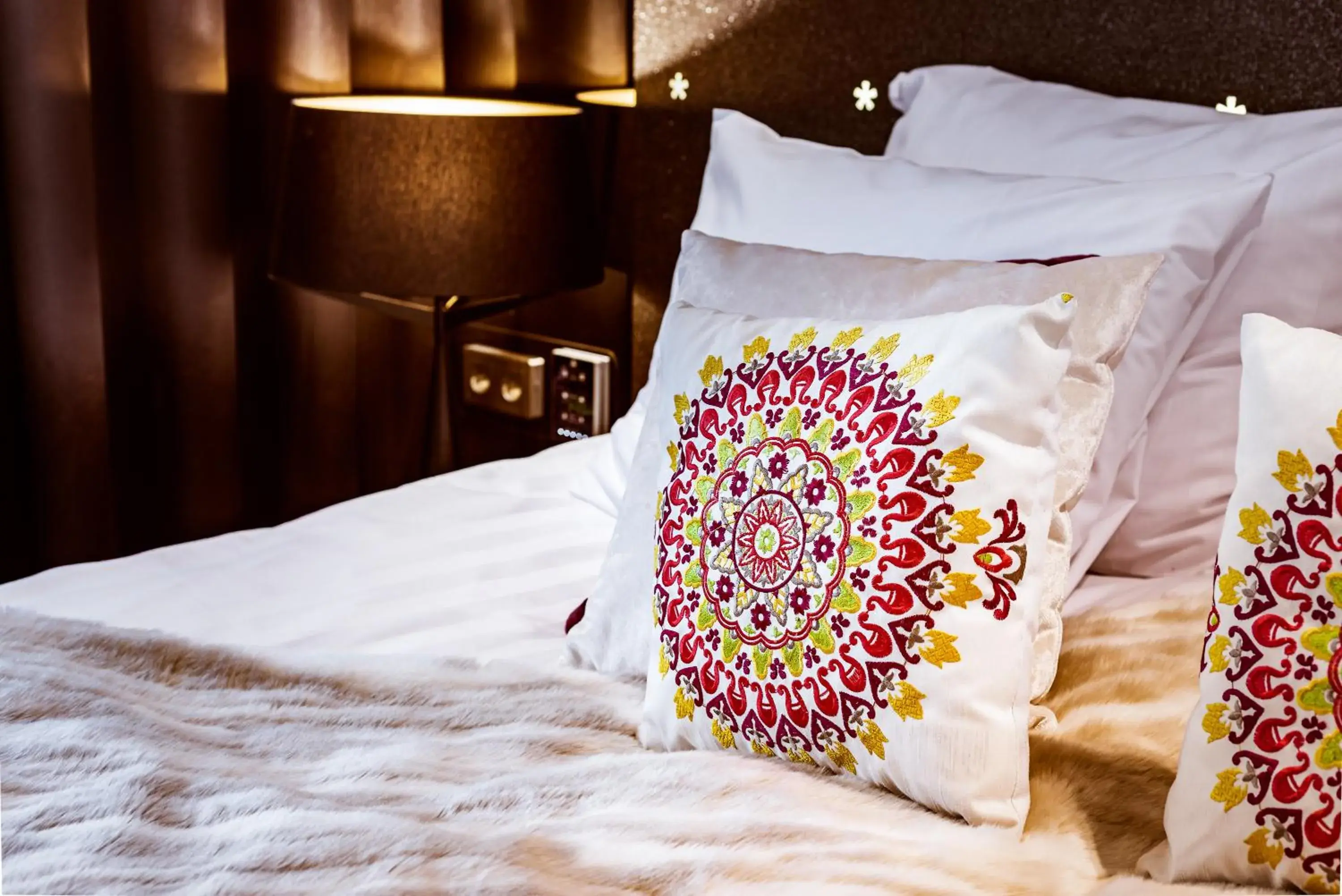 Bed in Arctic Light Hotel Bed in Arctic Light Hotel