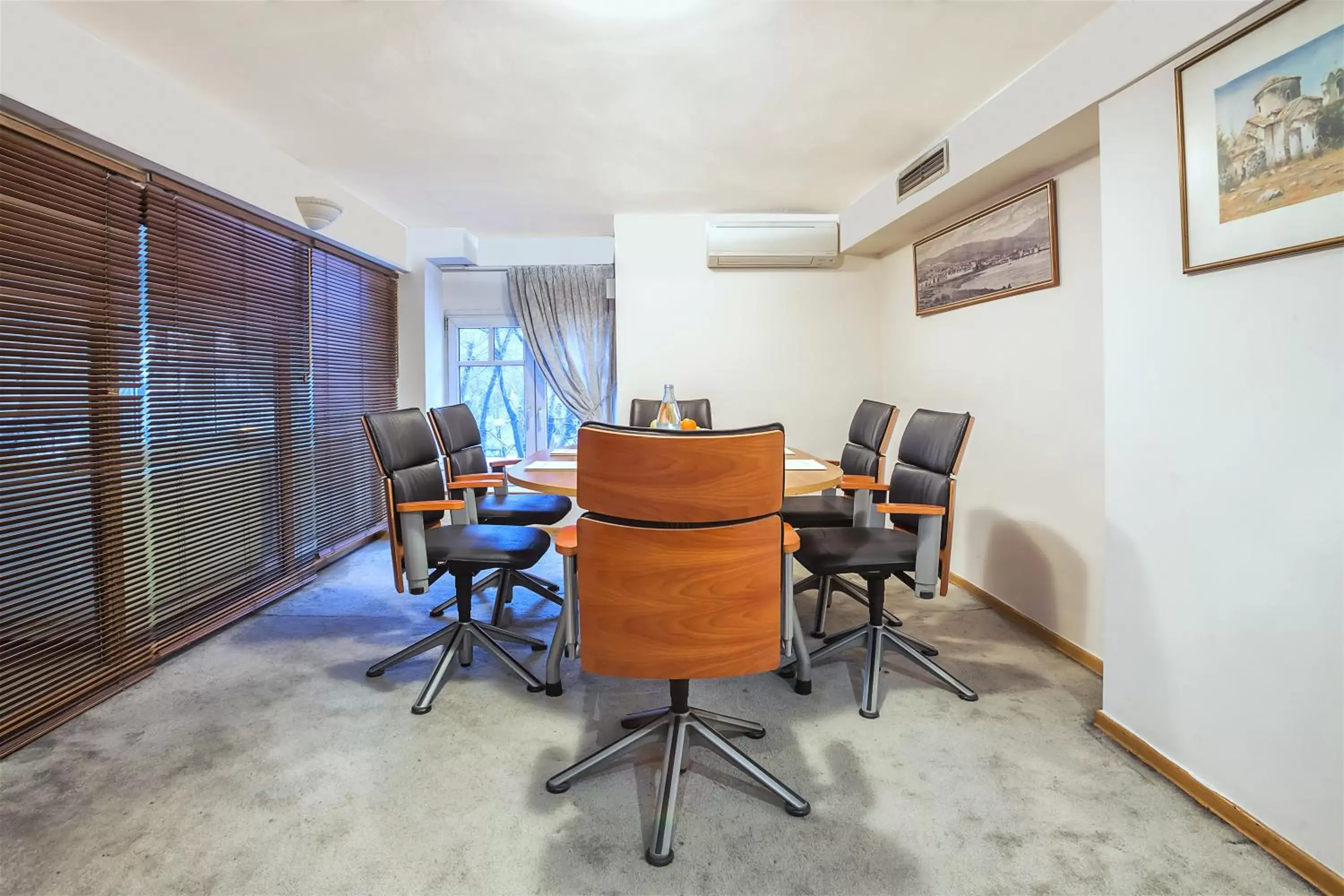 Meeting/conference room in Minerva Premier Hotel