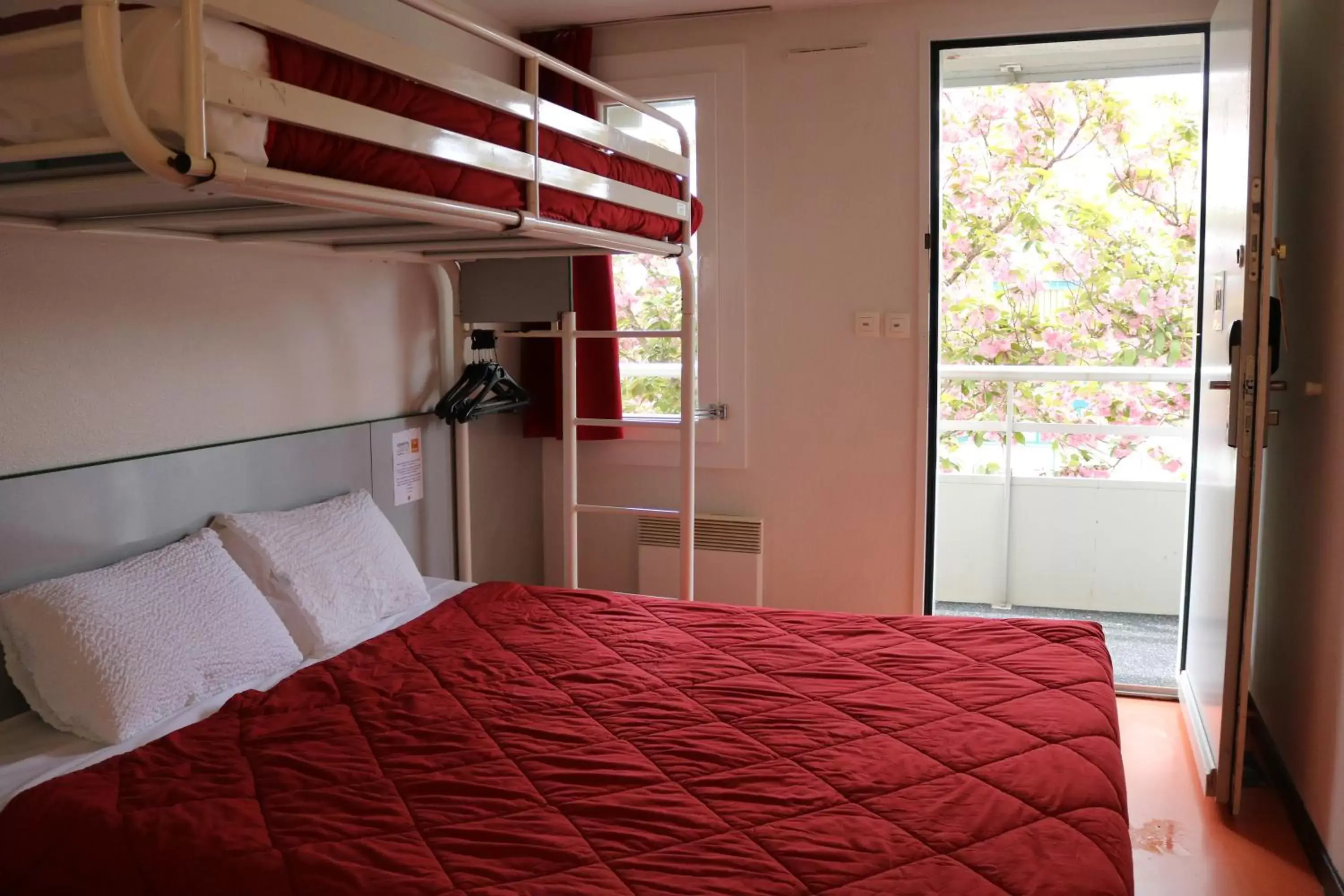 Bedroom, Bunk Bed in Premiere Classe Saint Nazaire - Trignac