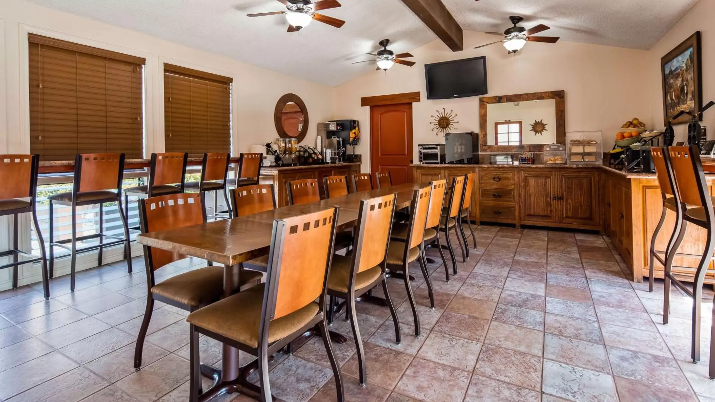 Restaurant/Places to Eat in Best Western Casa Grande Inn