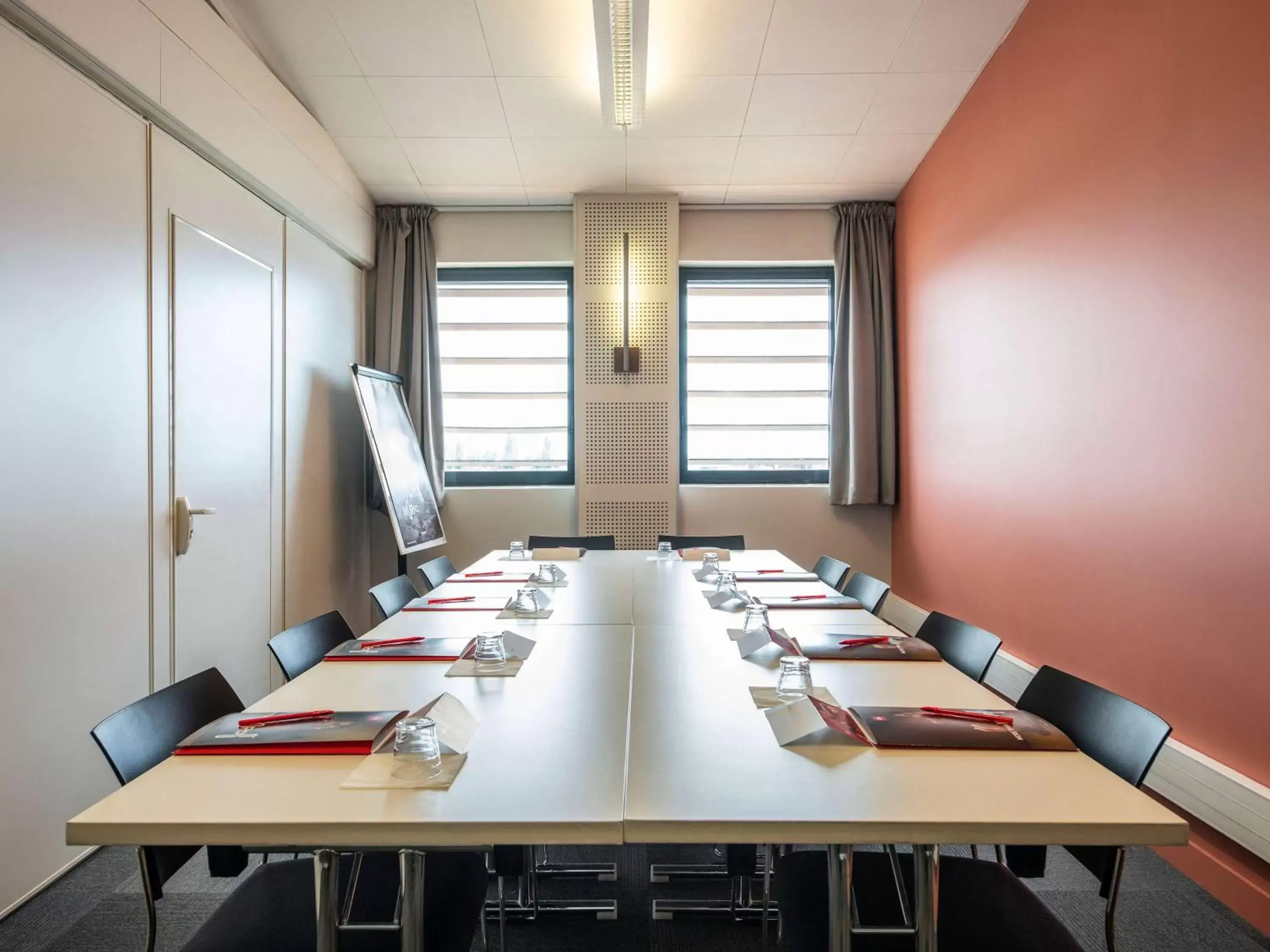 Meeting/conference room in ibis Lyon Sud Oullins