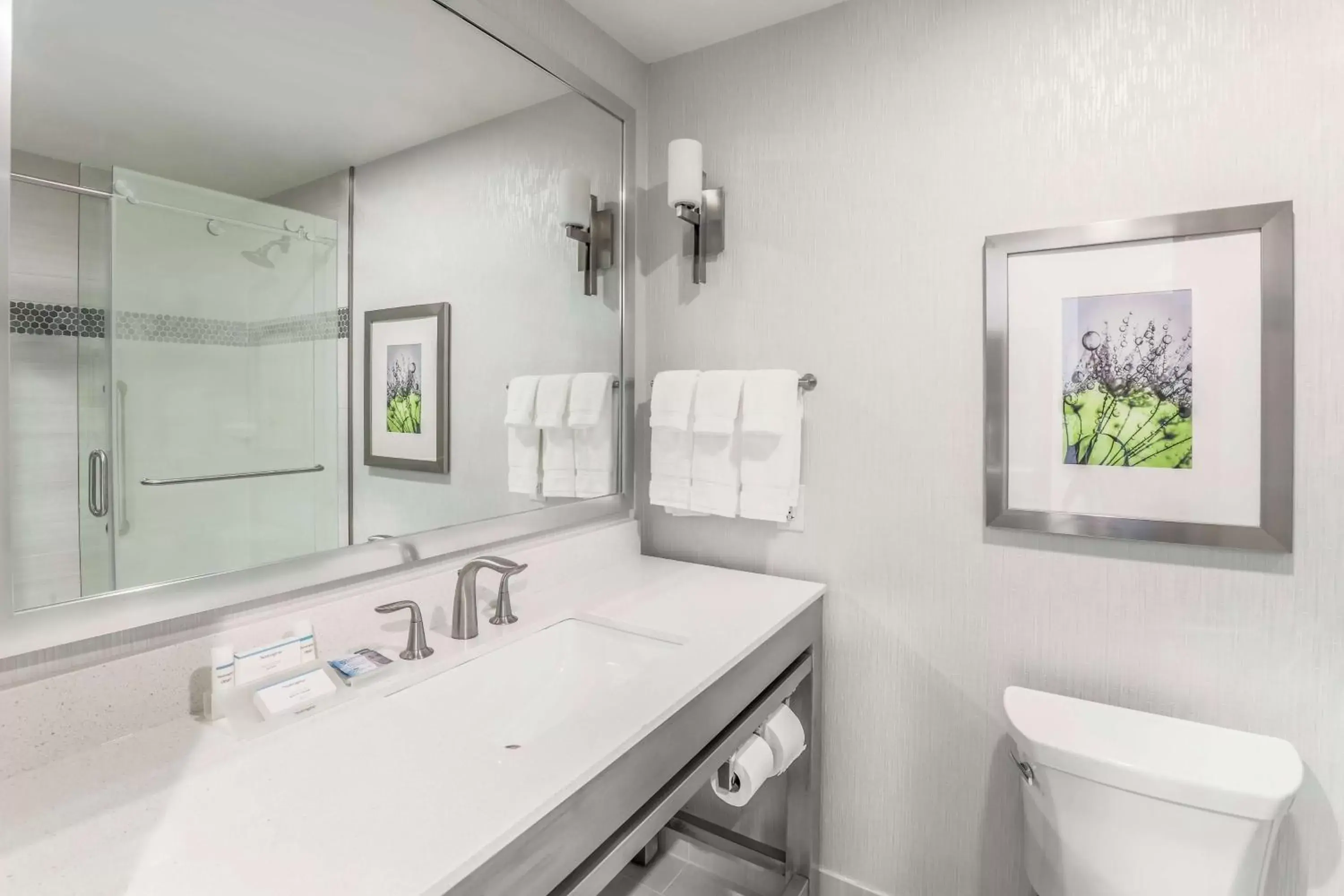 King Room - Hearing Access in Hilton Garden Inn Ardmore King Room - Hearing Access in Hilton Garden Inn Ardmore