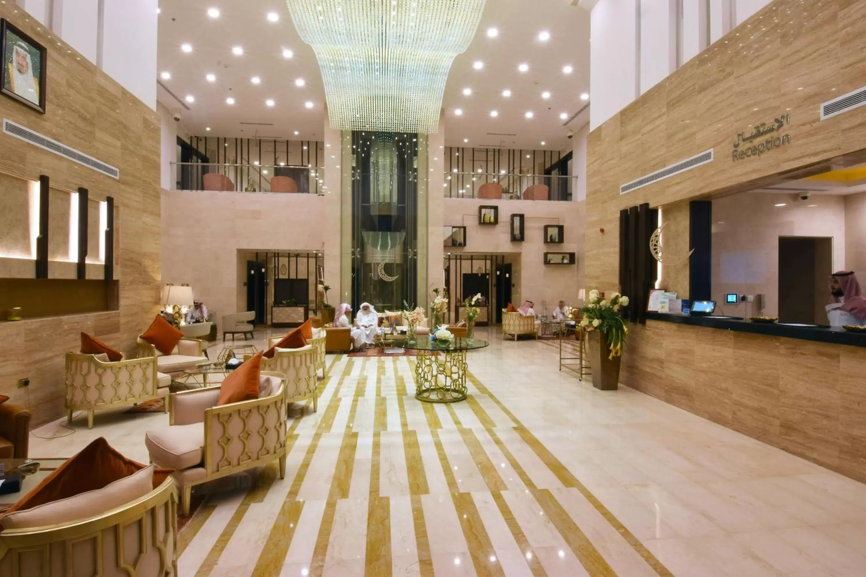 Lobby or reception in Best Western Plus Fursan Lobby or reception in Best Western Plus Fursan