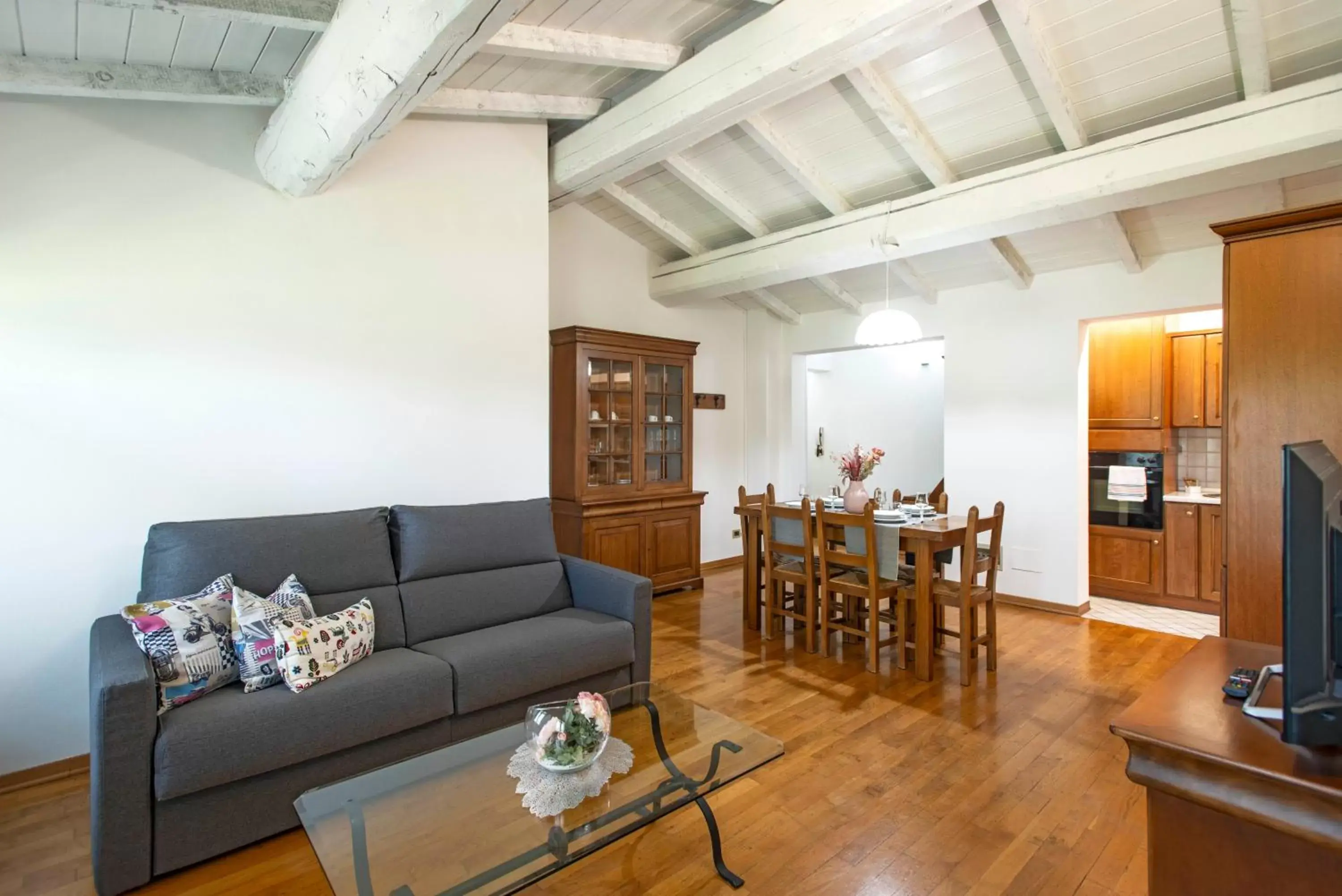 TV and multimedia, Dining Area in Residence Antico Borgo