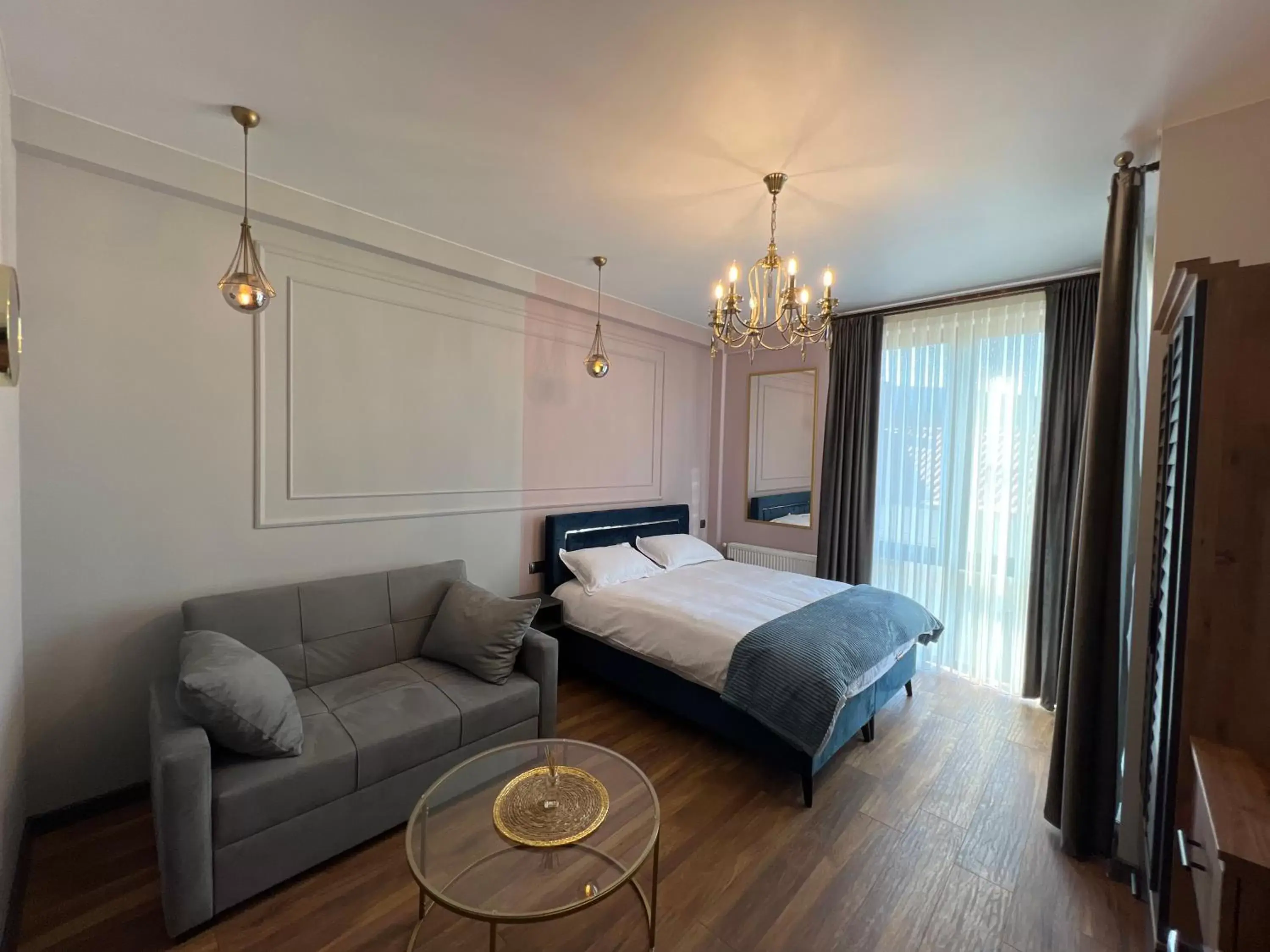 Family Room with Balcony in Trinity Hotel Family Room with Balcony in Trinity Hotel