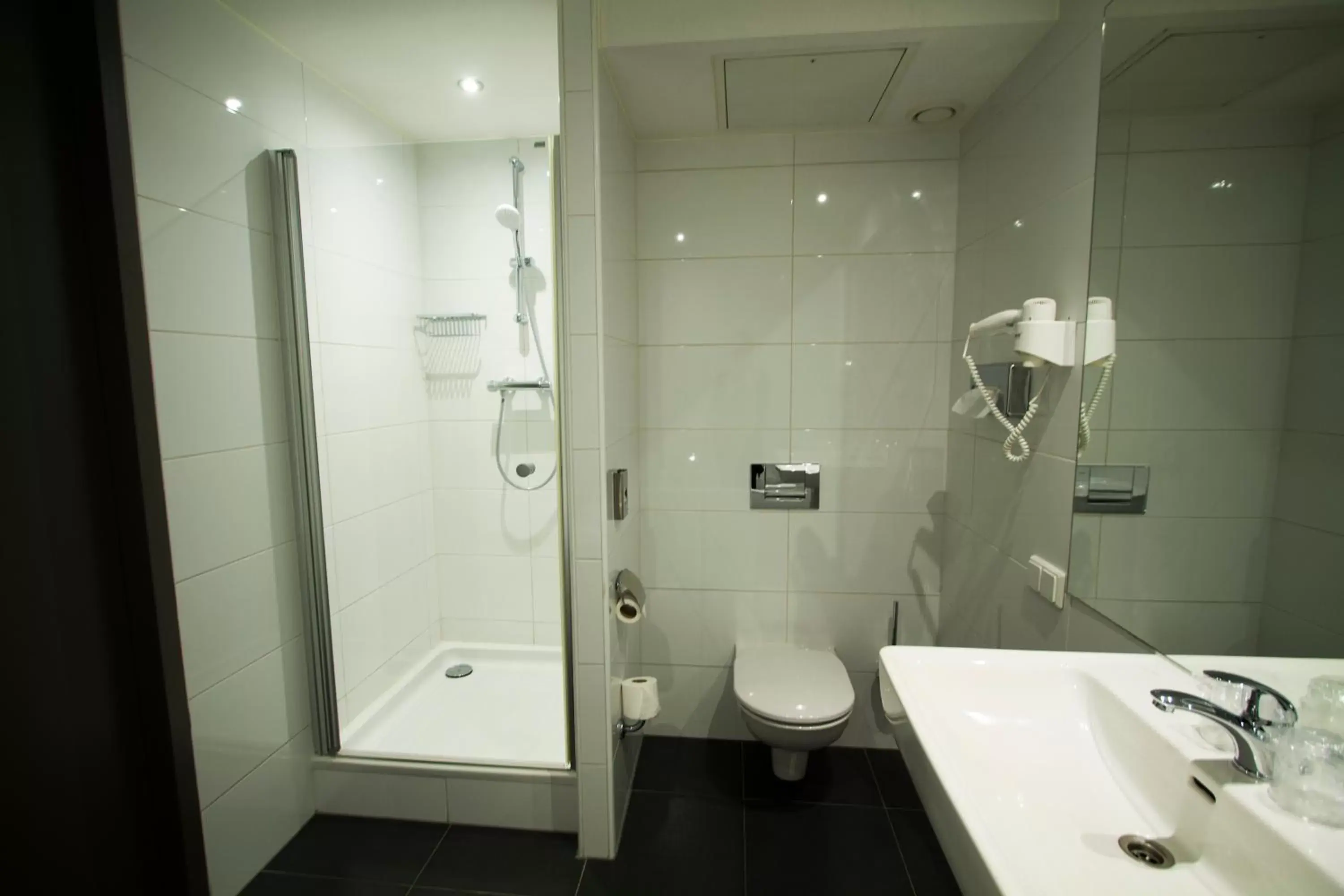 Bathroom in Van der Valk Drachten