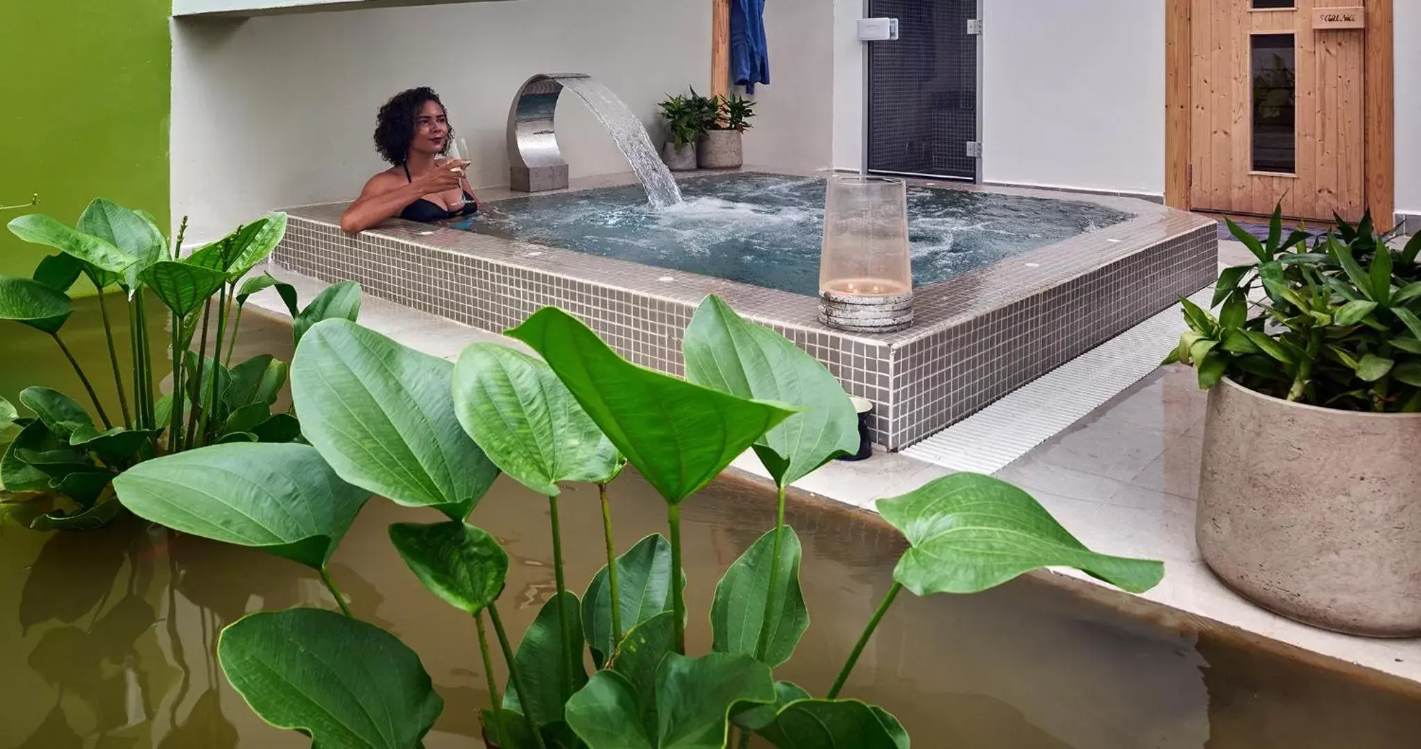 Hot Spring Bath, Swimming Pool in Plantation Urban Resort & Spa