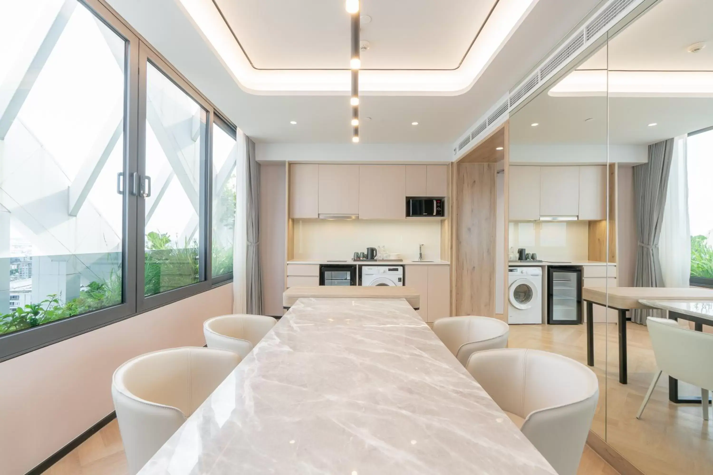 Dining area in Arbour Hotel and Residence