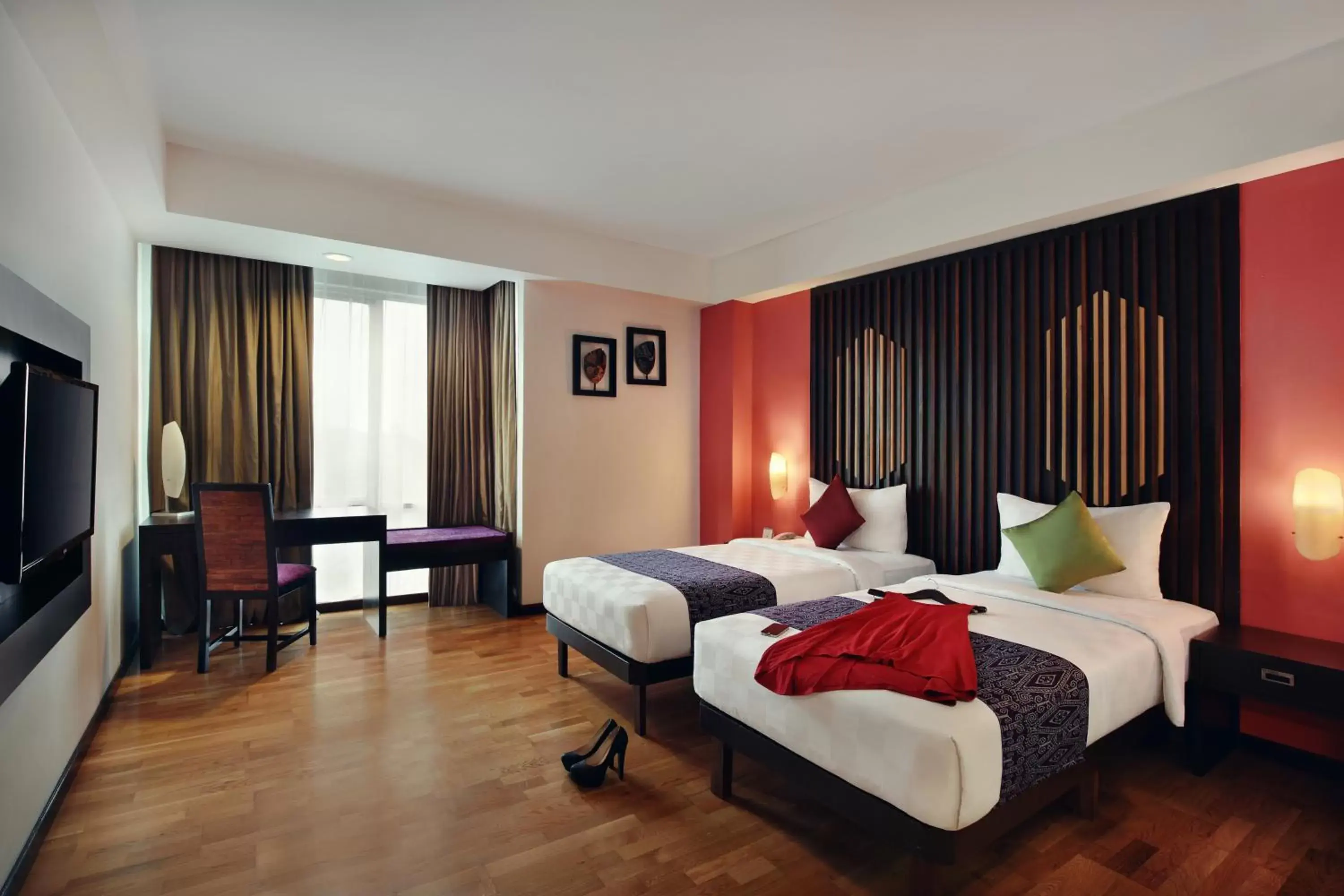 Day, Bed in Mercure Pontianak City Center