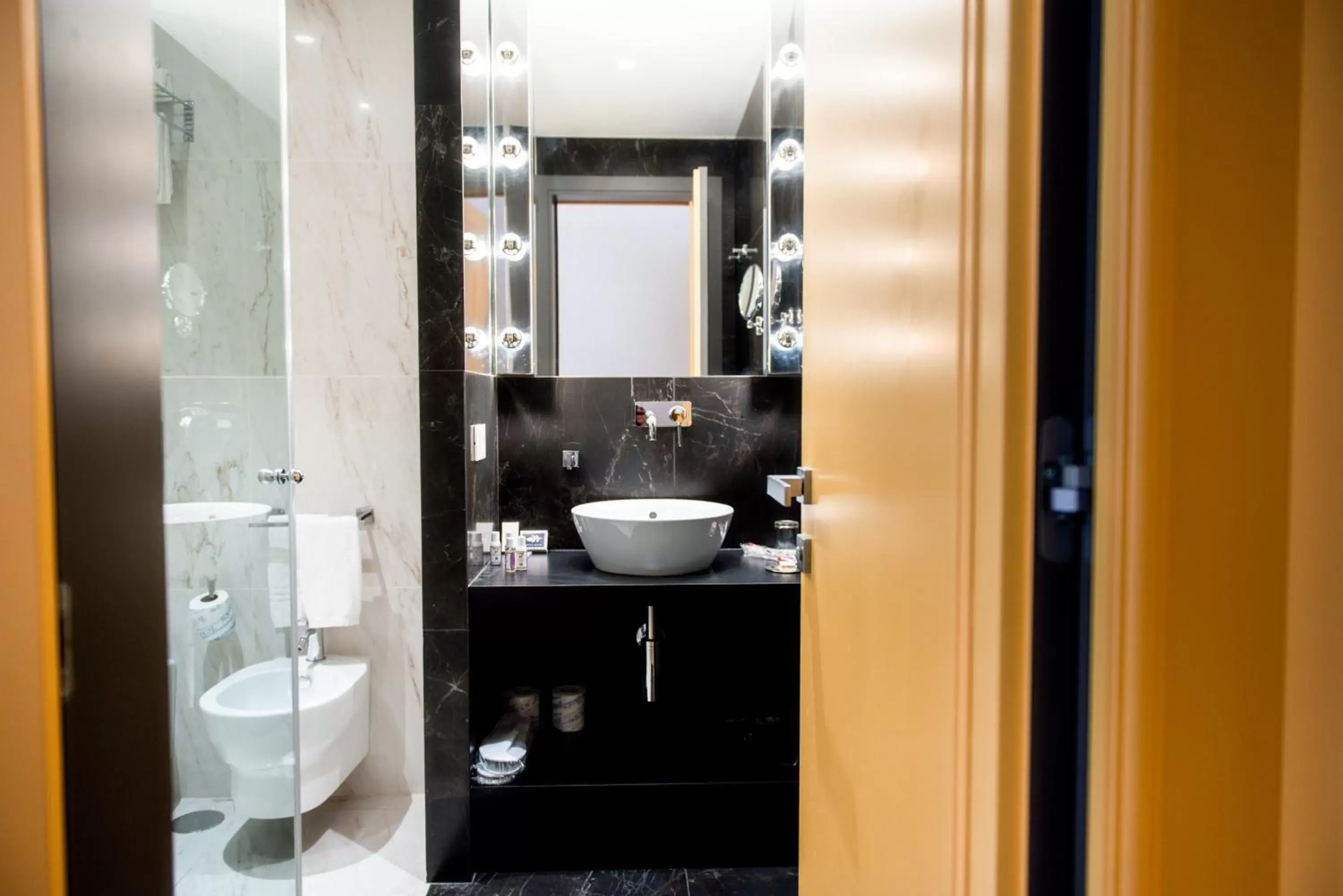 Bathroom in Boutique Centrale Palace Hotel
