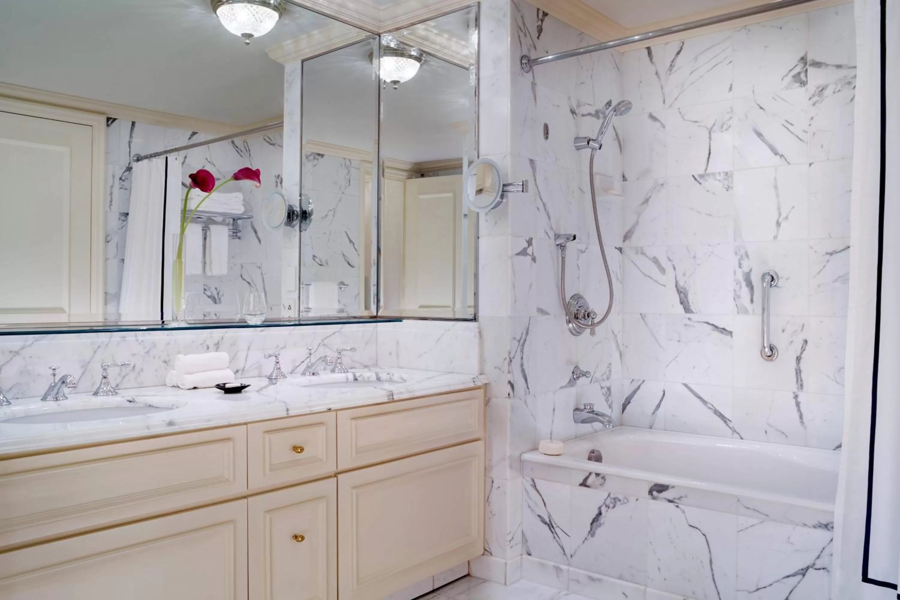 Bathroom in The Ritz-Carlton Osaka